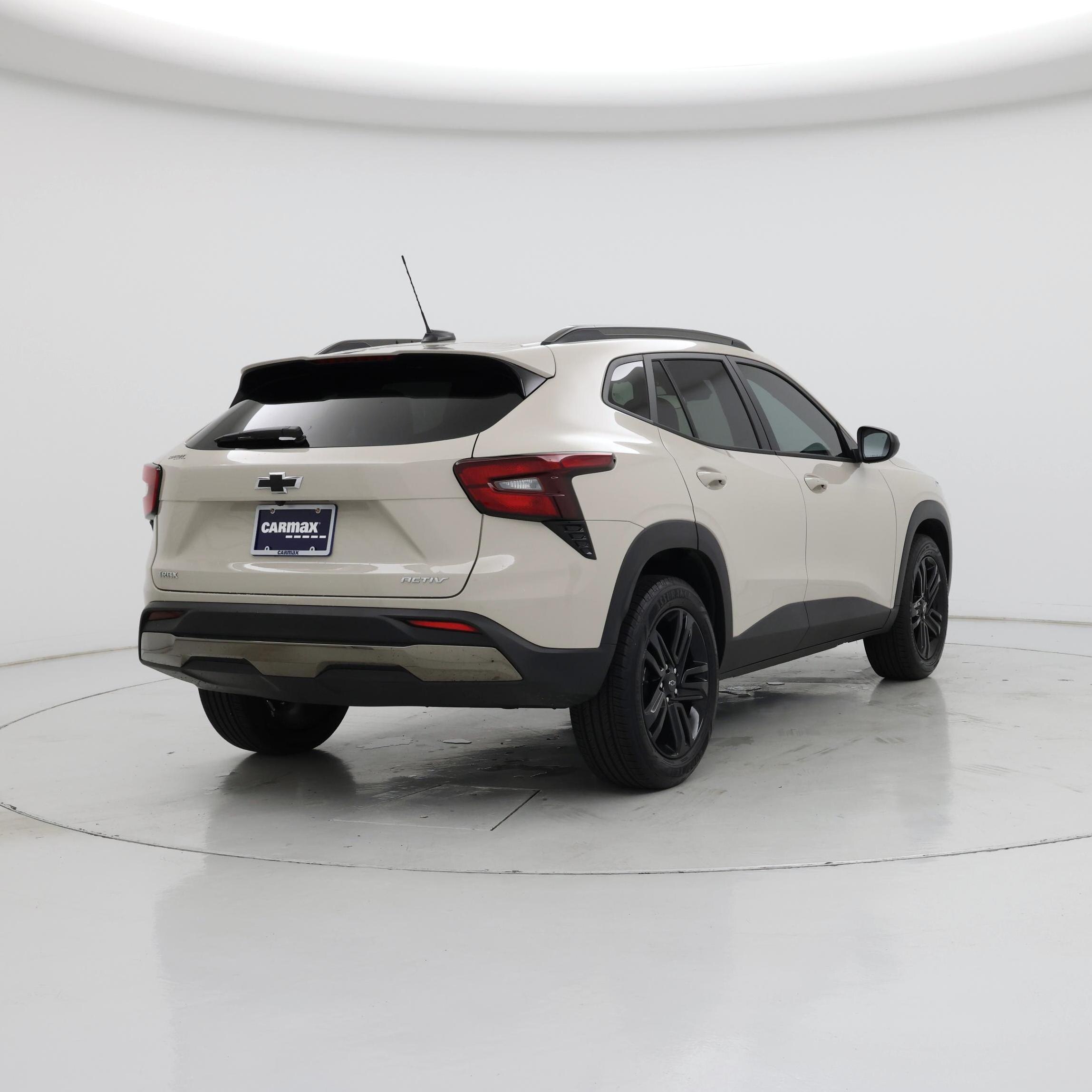 Thumbnail: 2026 Chevrolet Trax - 8