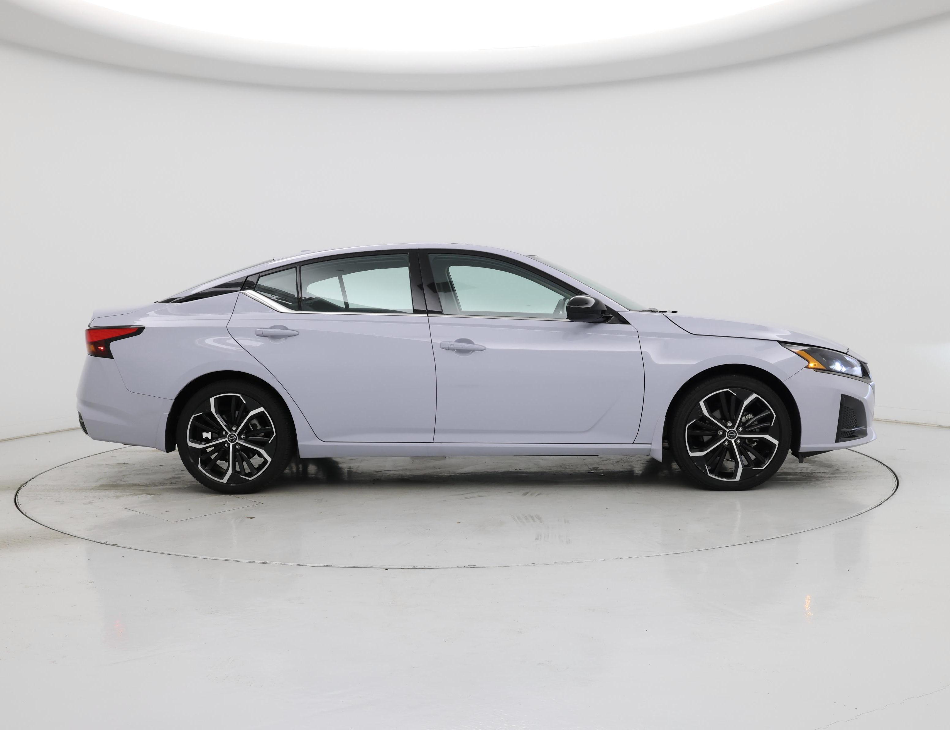 Thumbnail: 2025 Nissan Altima - 7