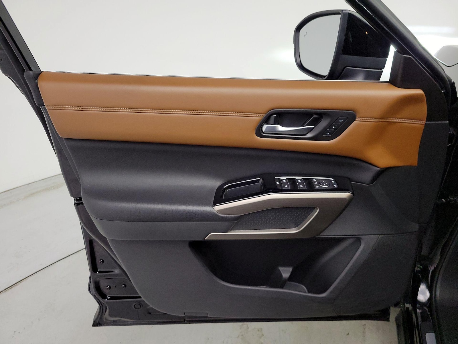 2024 Nissan Pathfinder Platinum - Photo 13