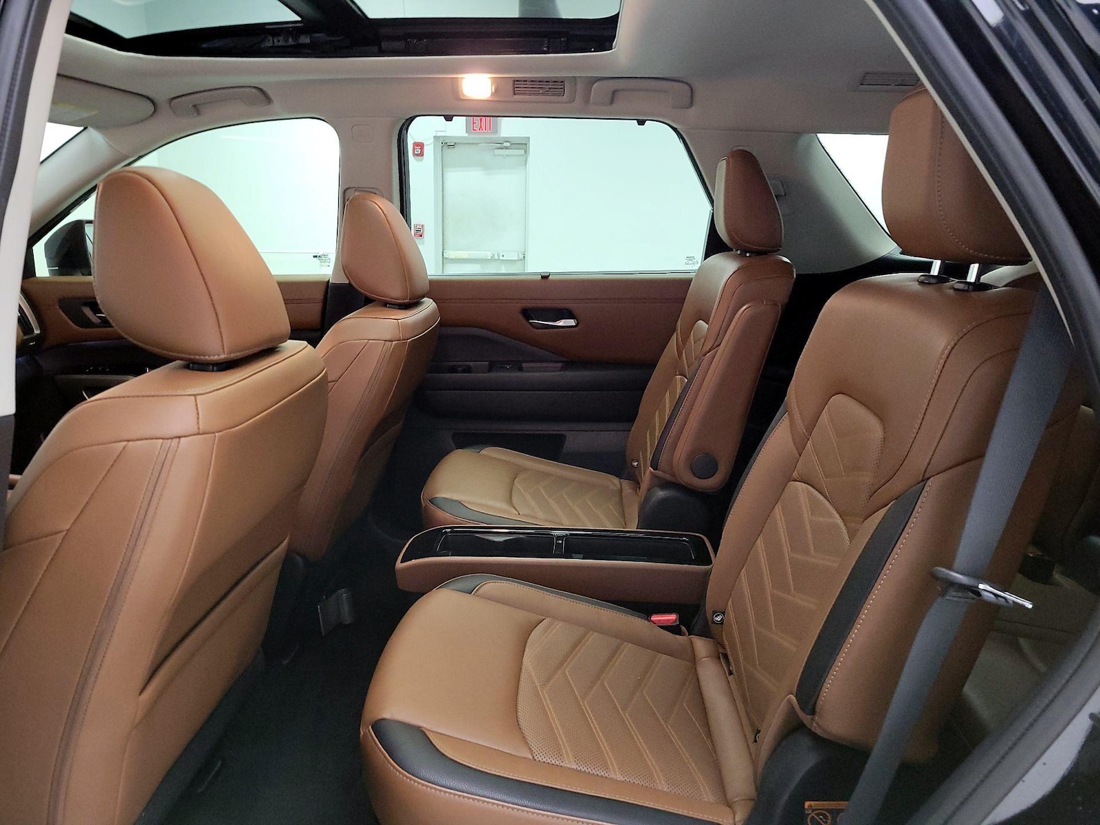 2024 Nissan Pathfinder Platinum - Photo 22