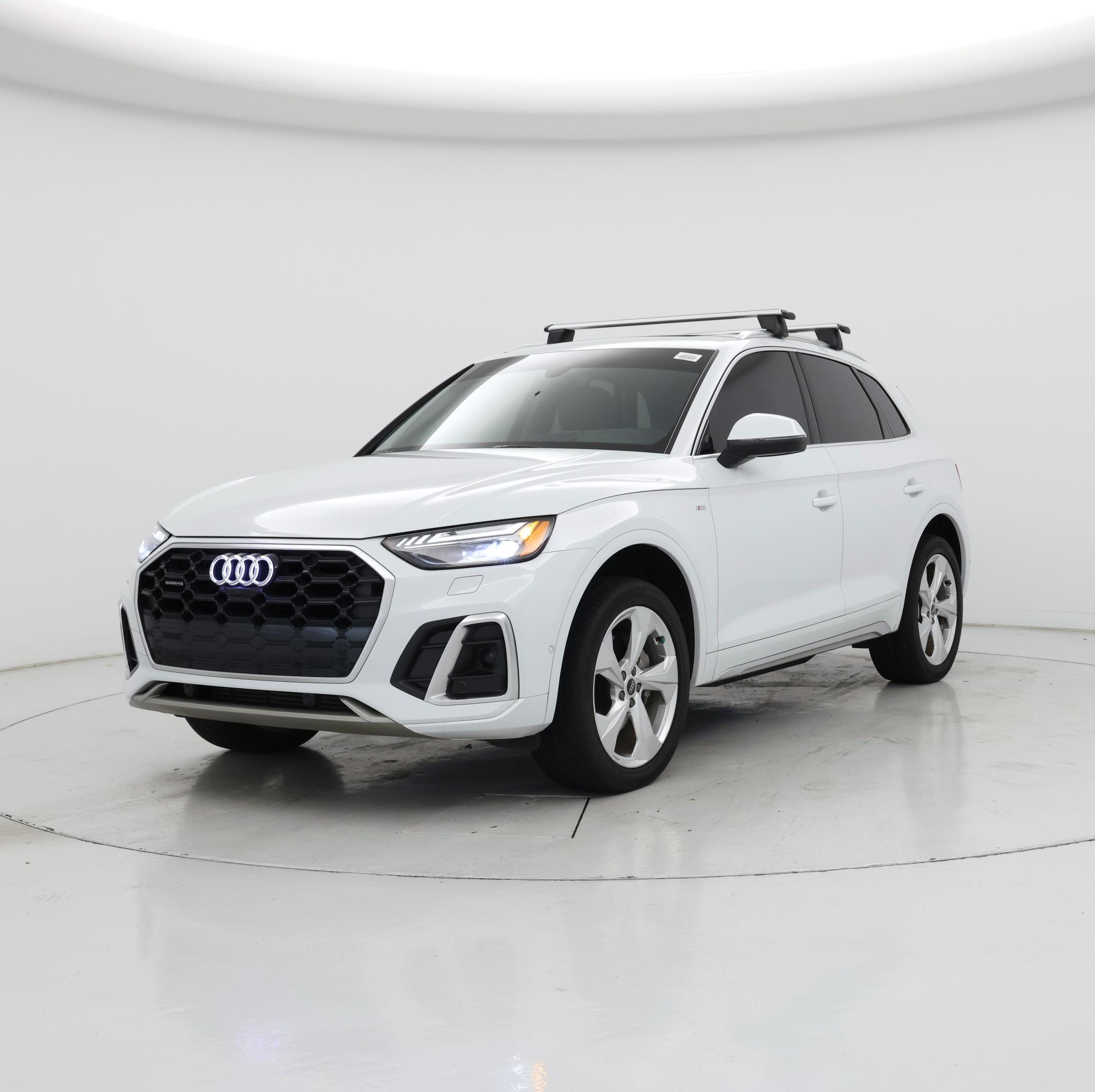 Thumbnail: 2023 Audi Q5 - 4