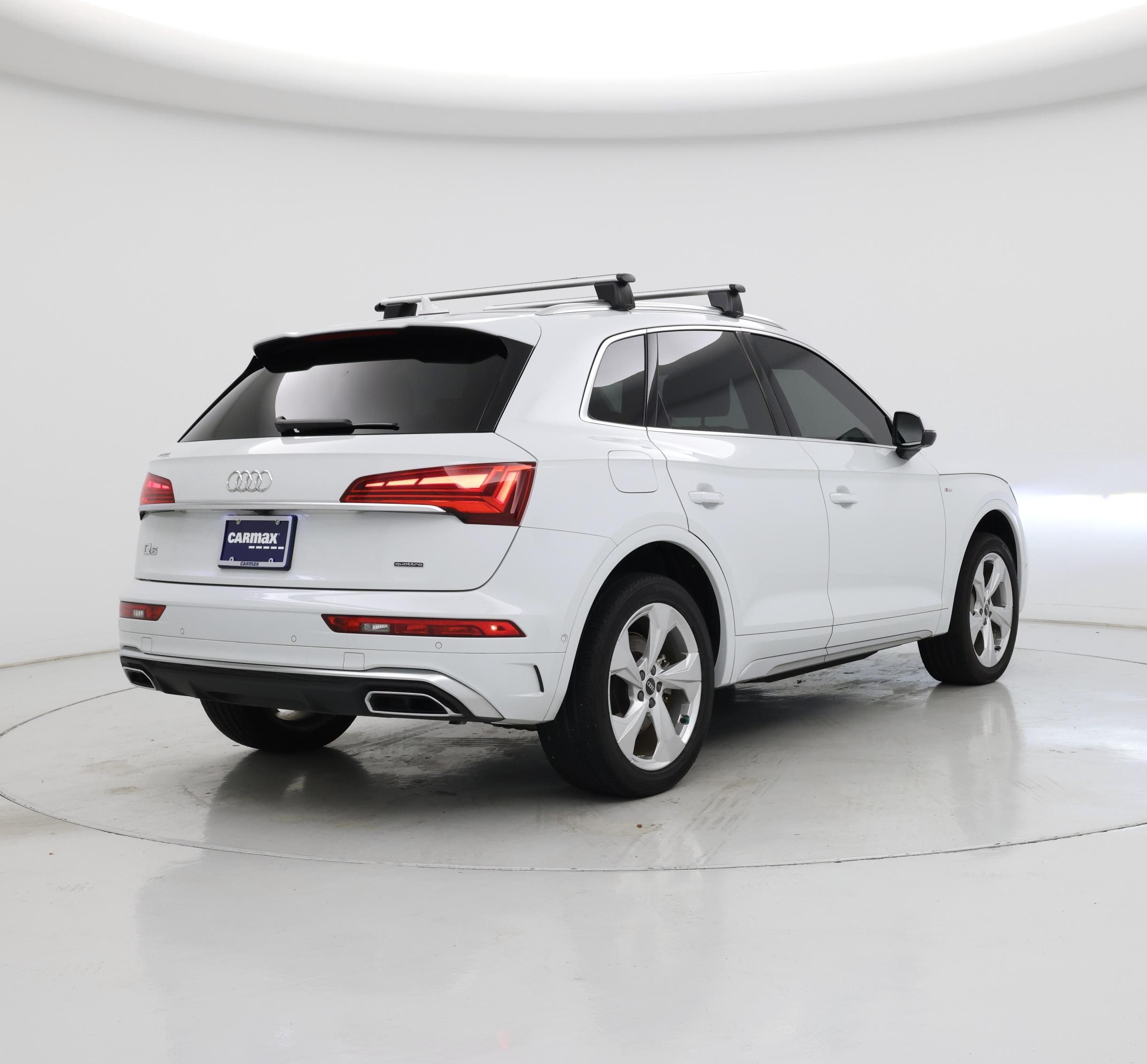 Thumbnail: 2023 Audi Q5 - 8