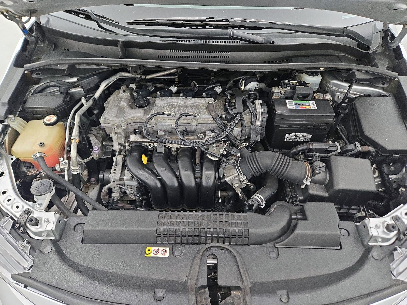2020 Toyota Corolla LE - Photo 22