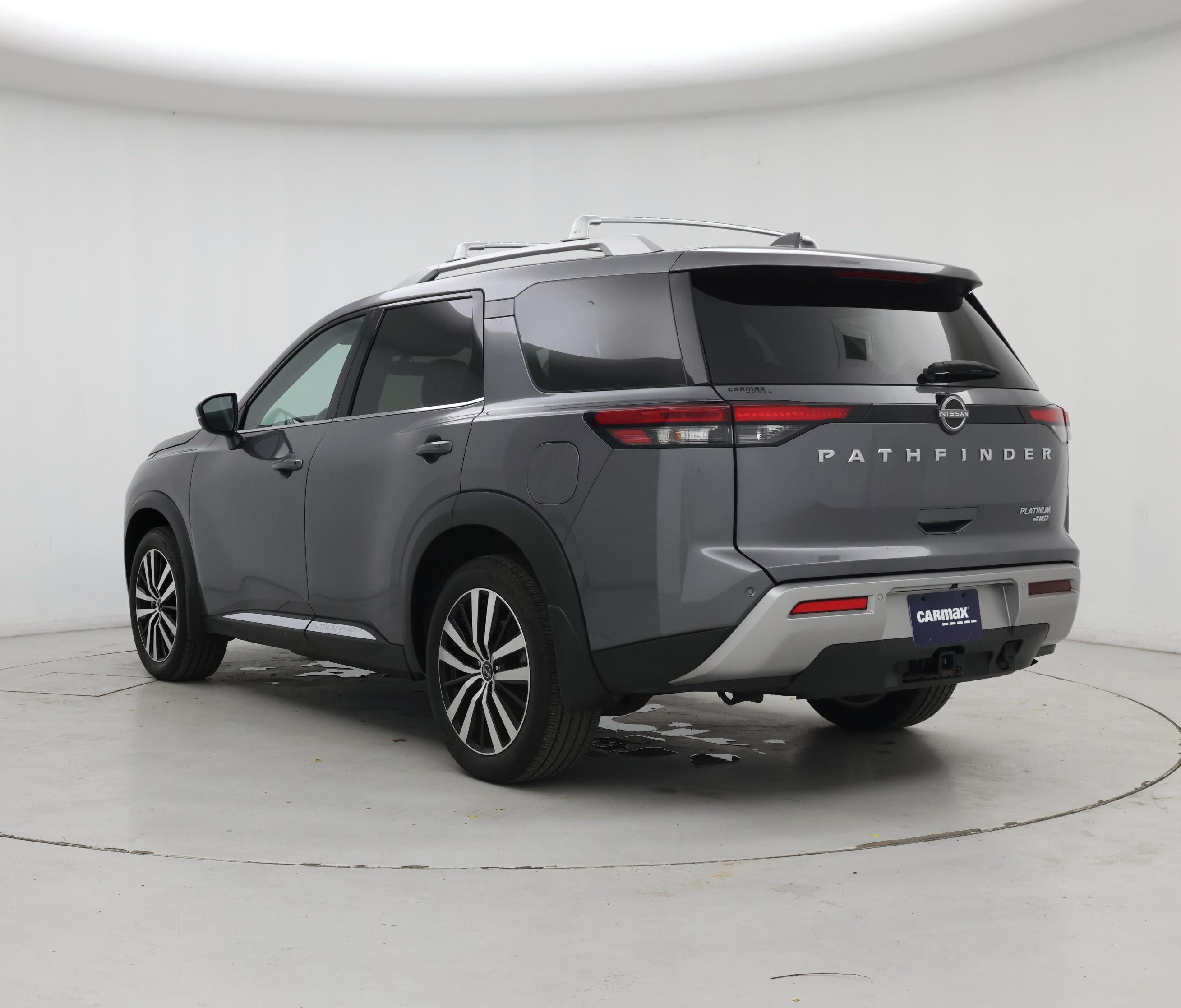 Thumbnail: 2024 Nissan Pathfinder - 2