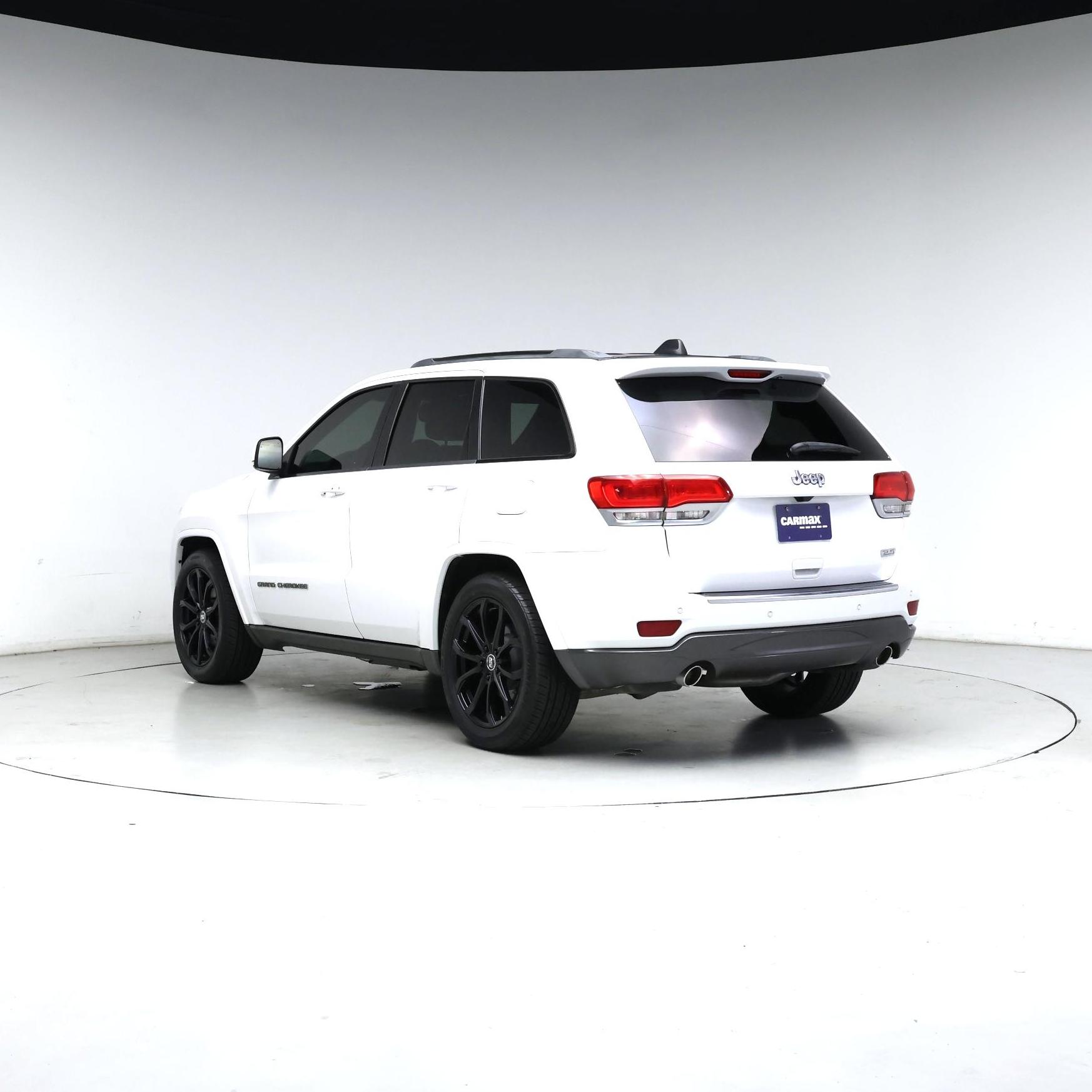 Thumbnail: 2018 Jeep Grand Cherokee - 2