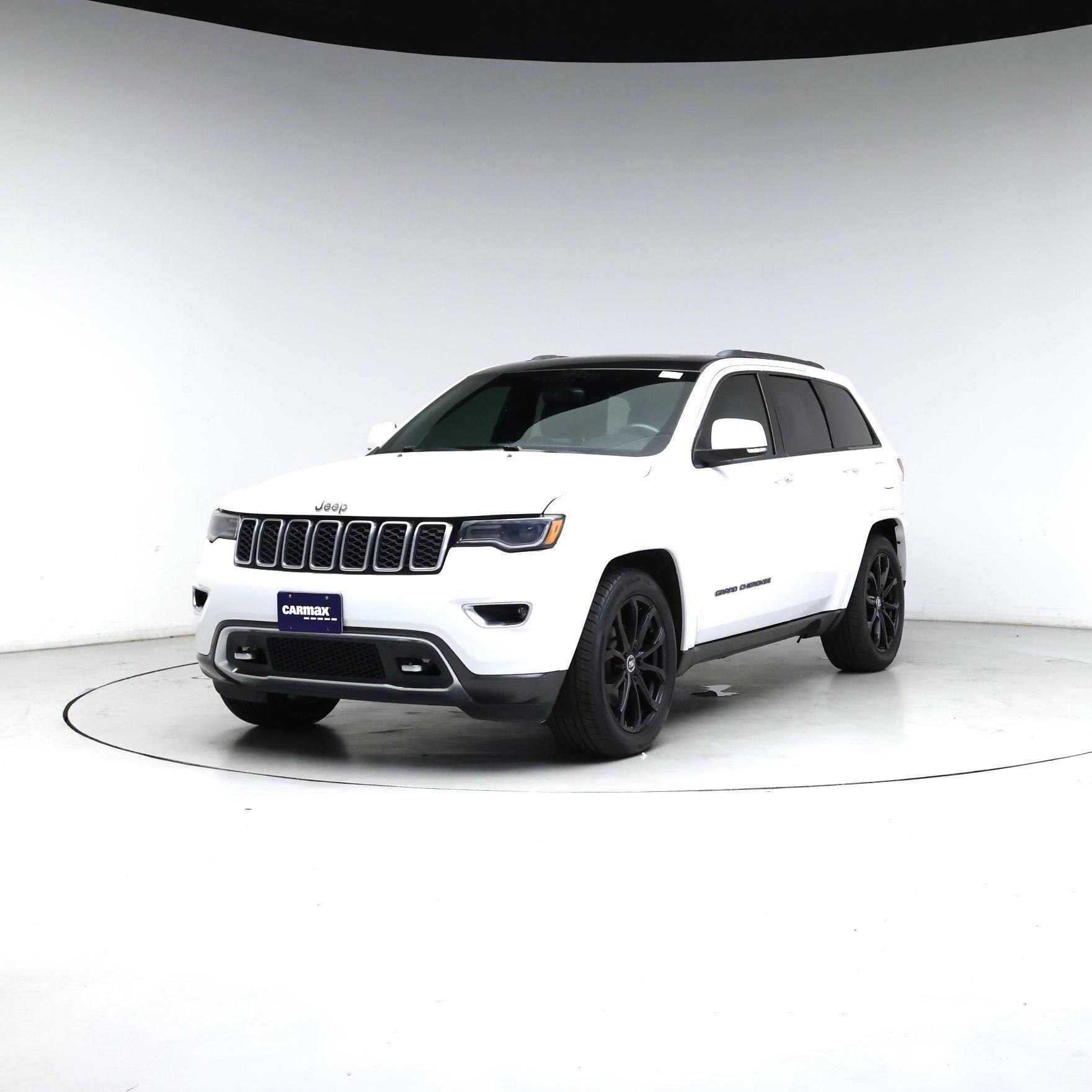 Thumbnail: 2018 Jeep Grand Cherokee - 4