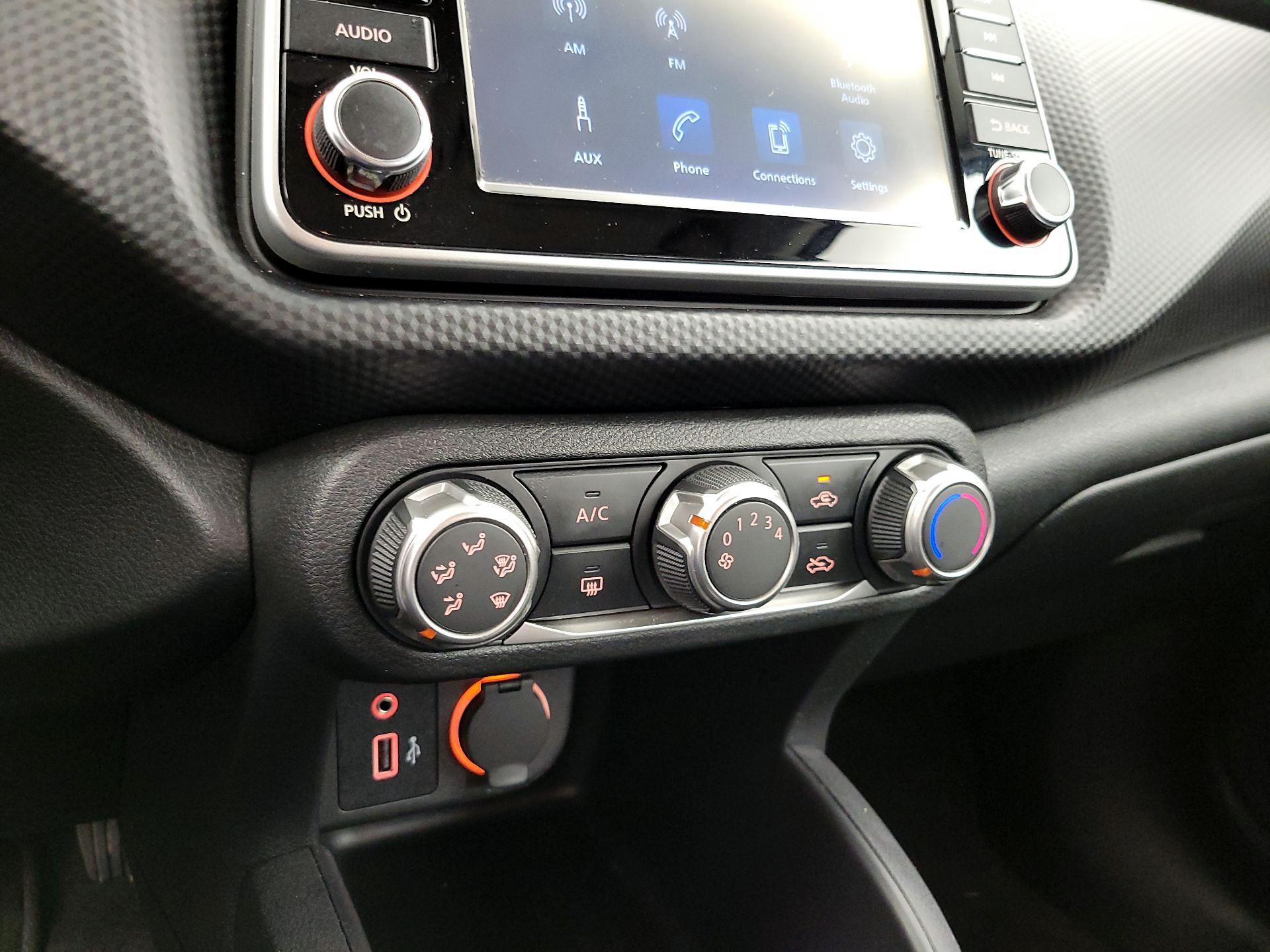 Thumbnail: 2024 Nissan Kicks - 16