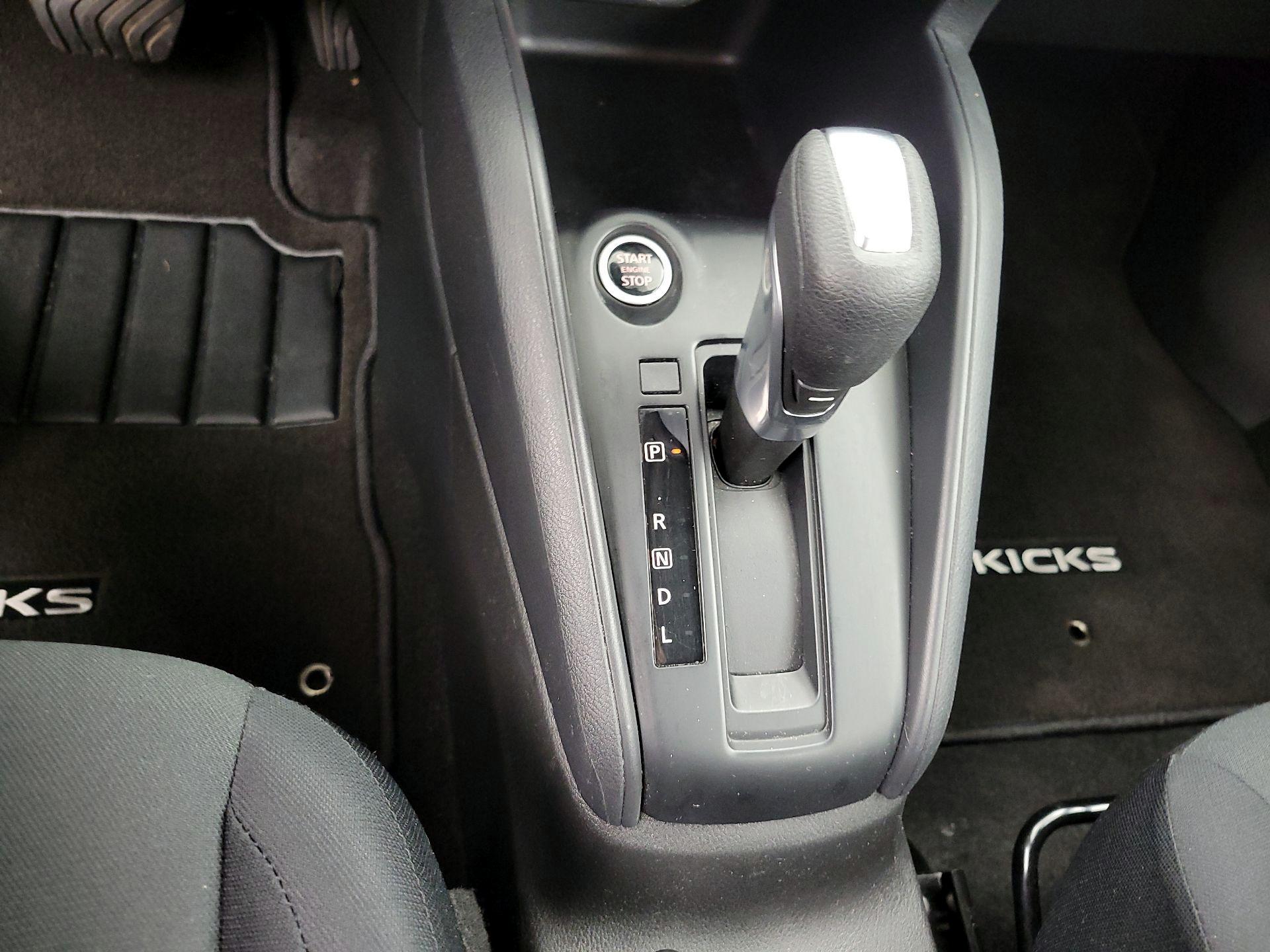 Thumbnail: 2024 Nissan Kicks - 17