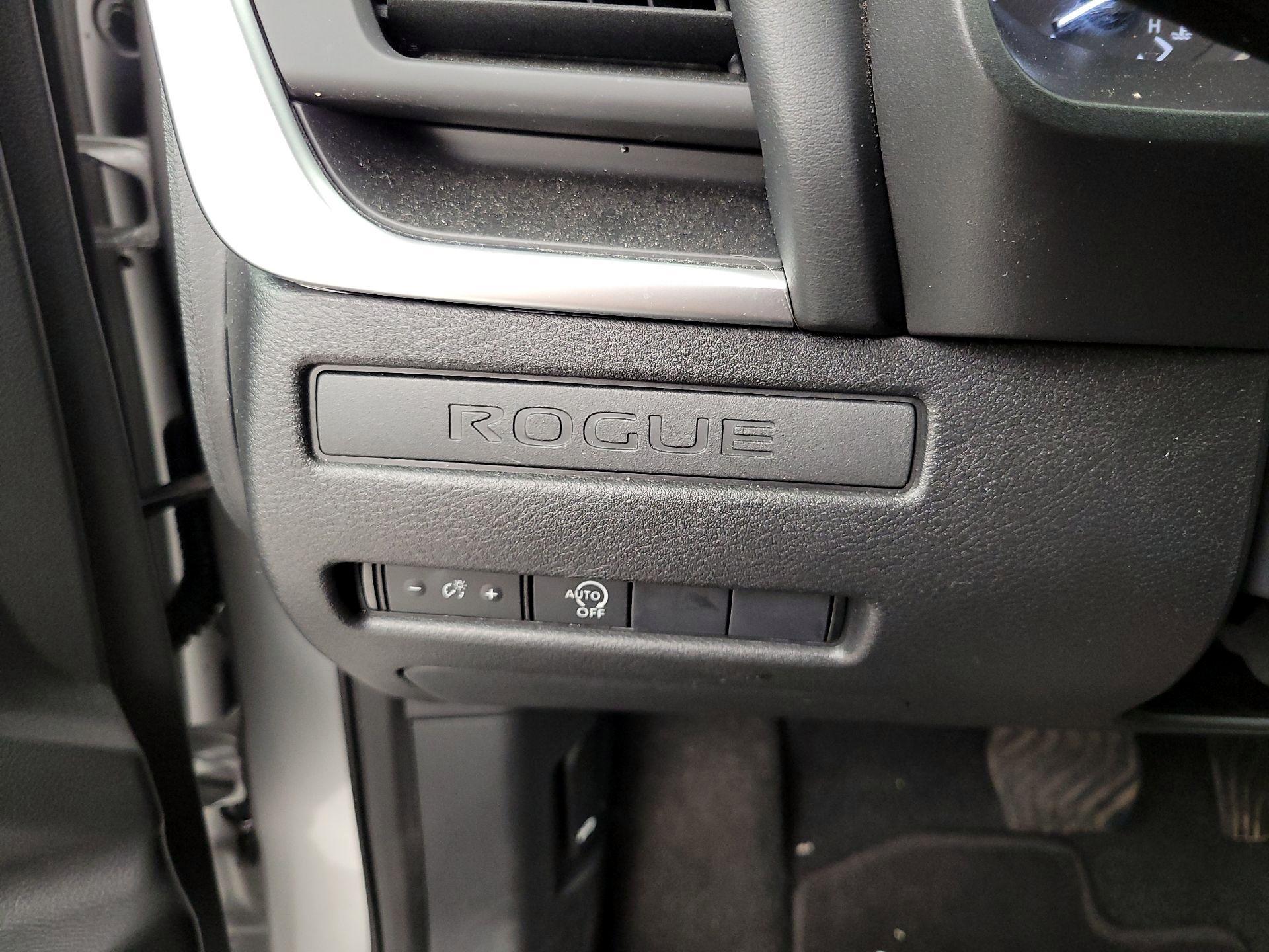 Thumbnail: 2025 Nissan Rogue - 13
