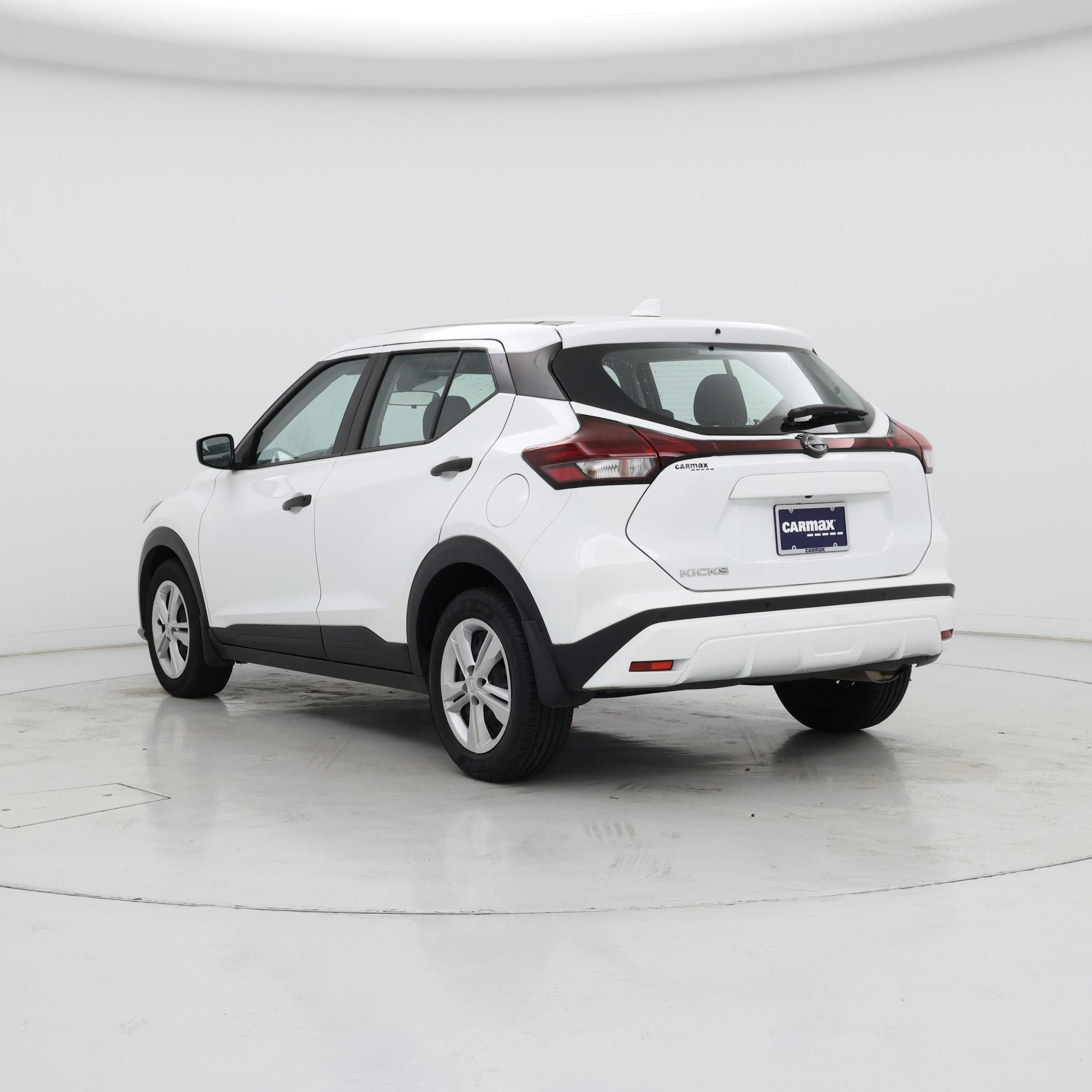 Thumbnail: 2024 Nissan Kicks - 2