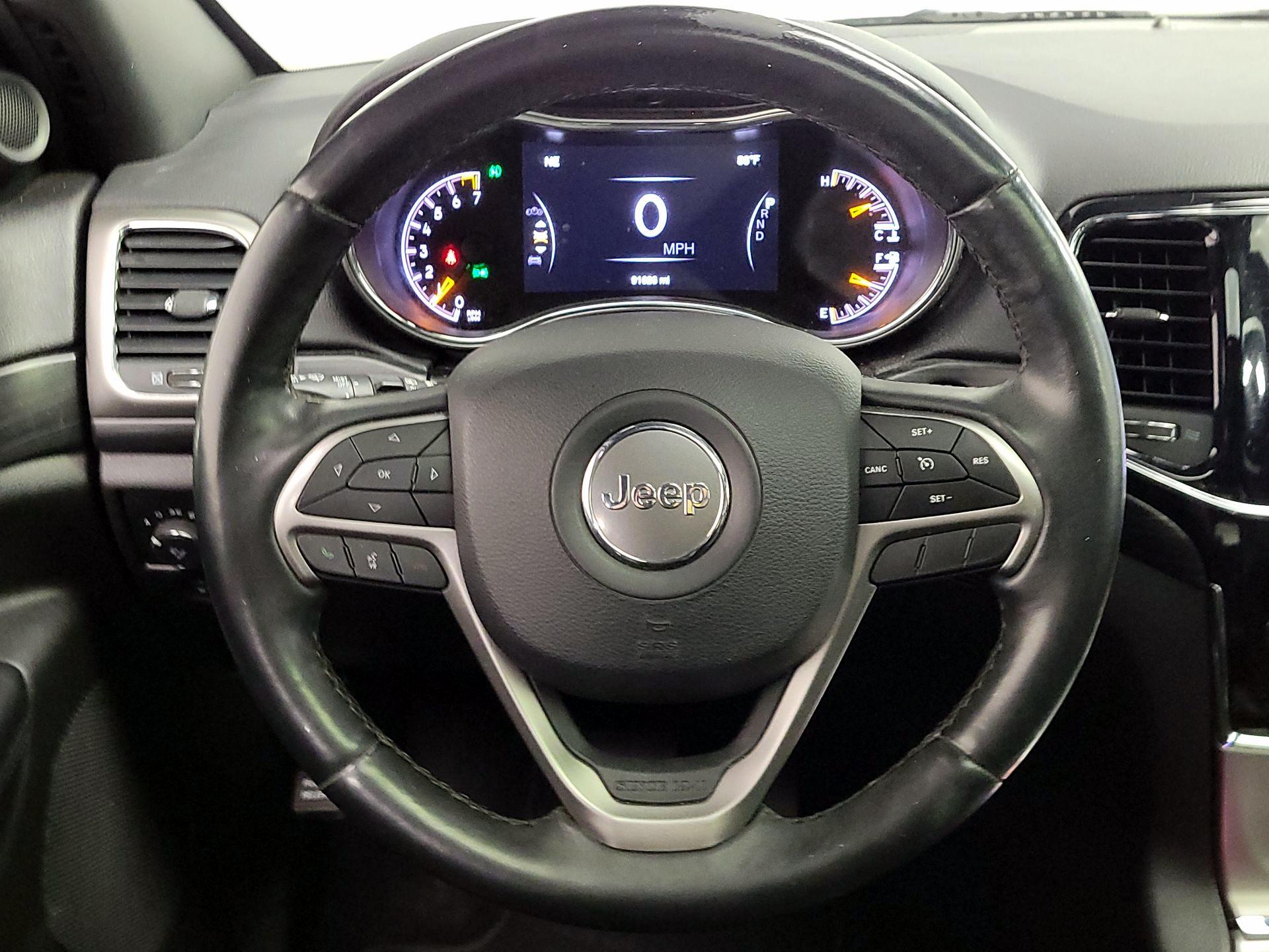 Thumbnail: 2019 Jeep Grand Cherokee - 10