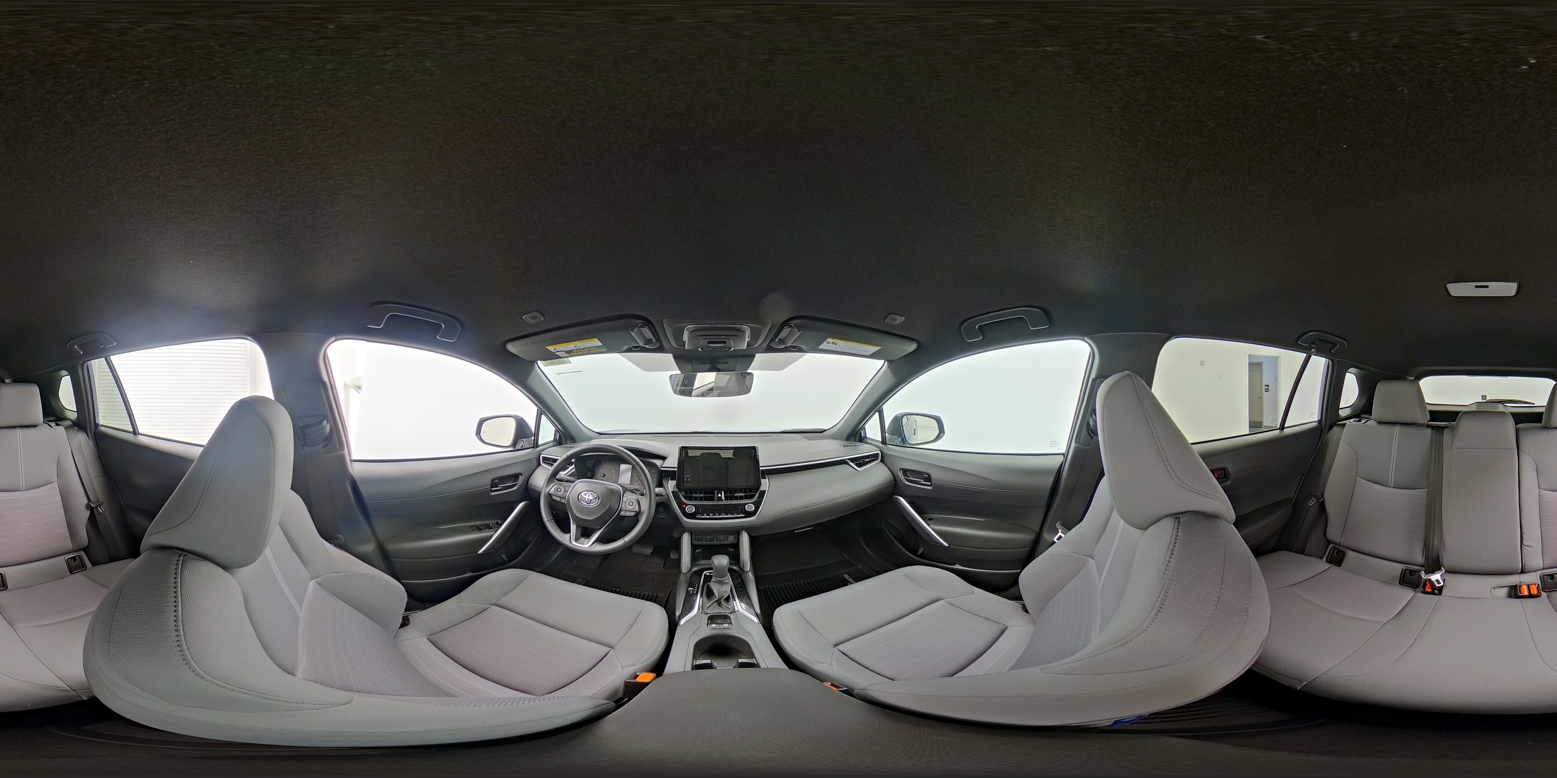 2024 Toyota Corolla Cross SE - Photo 24