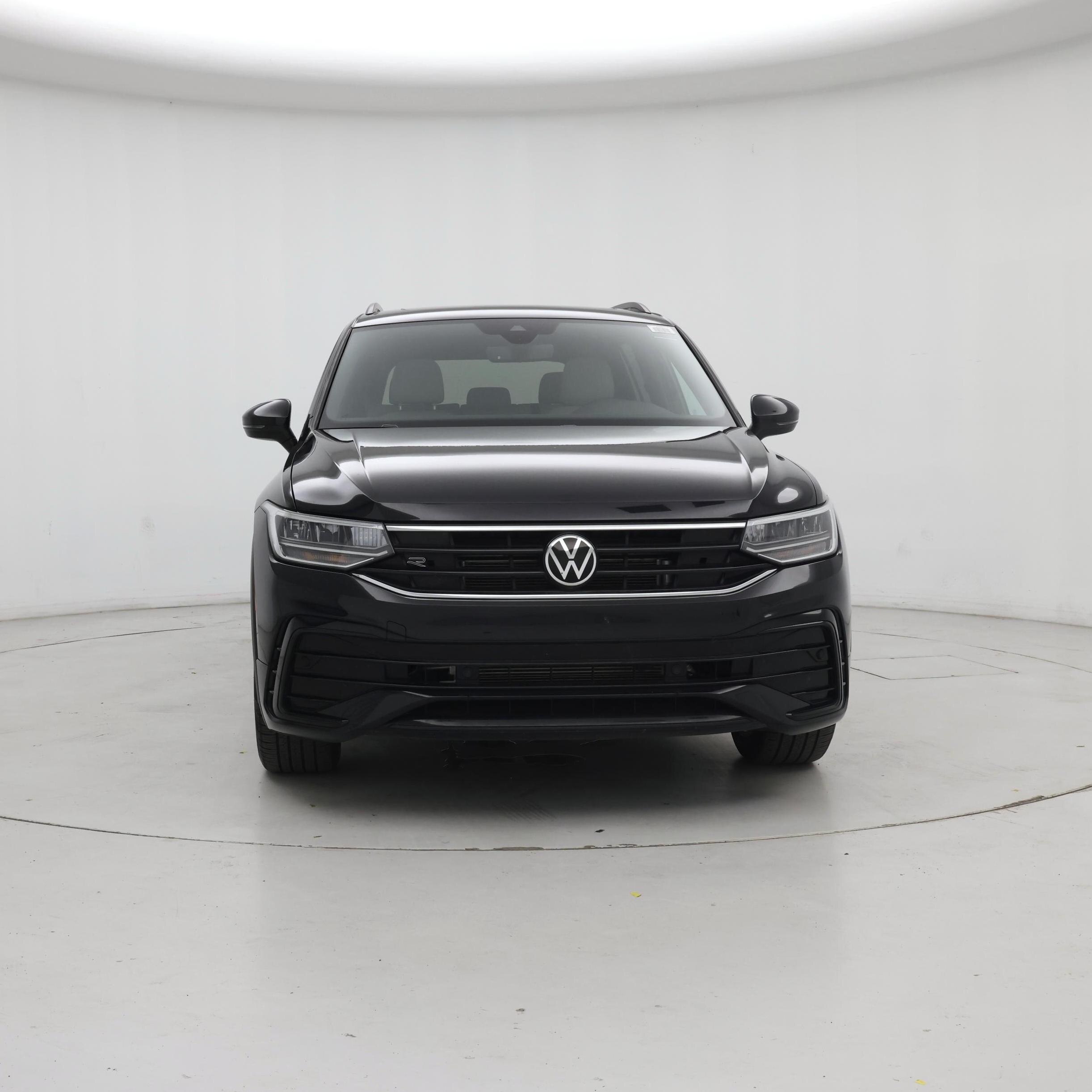 Thumbnail: 2023 Volkswagen Tiguan - 5