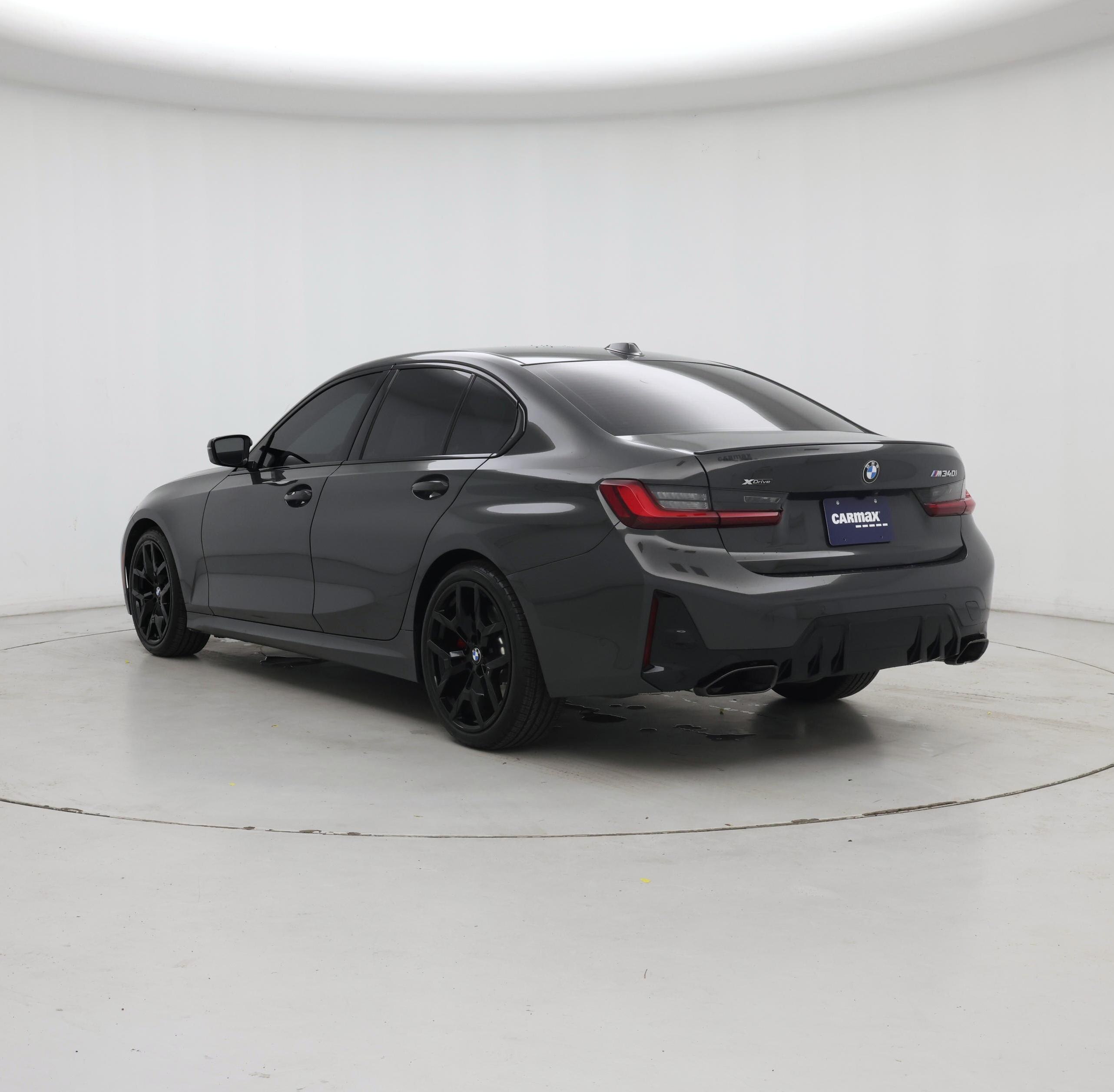 Thumbnail: 2025 BMW 3 Series - 2