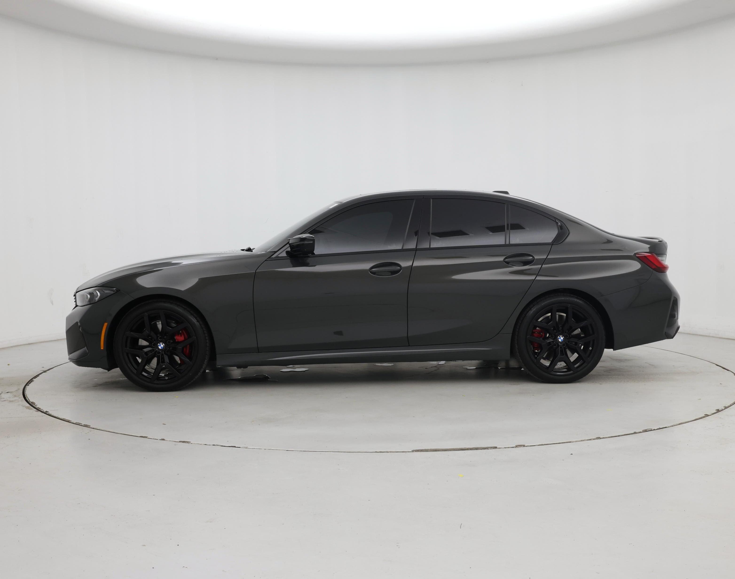 Thumbnail: 2025 BMW 3 Series - 3