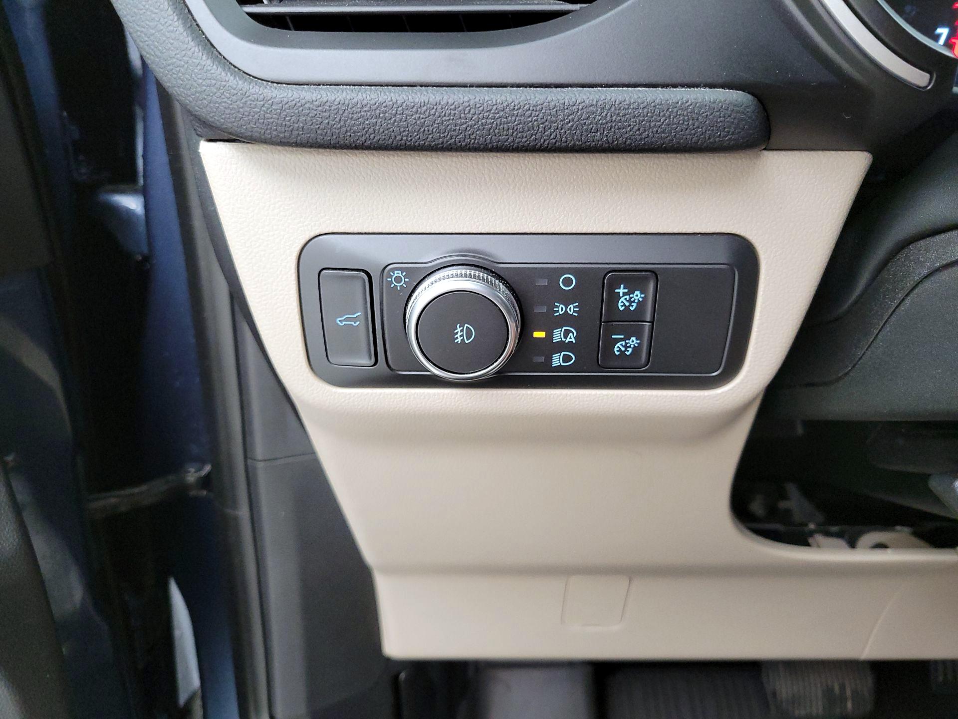Thumbnail: 2020 Ford Escape - 13