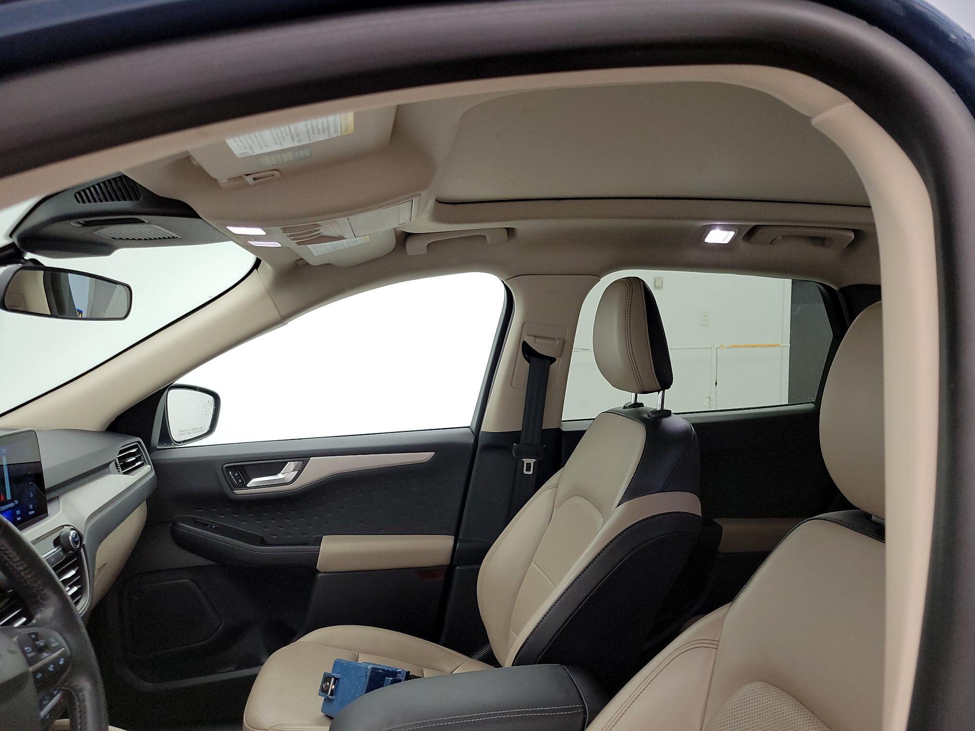 Thumbnail: 2020 Ford Escape - 20