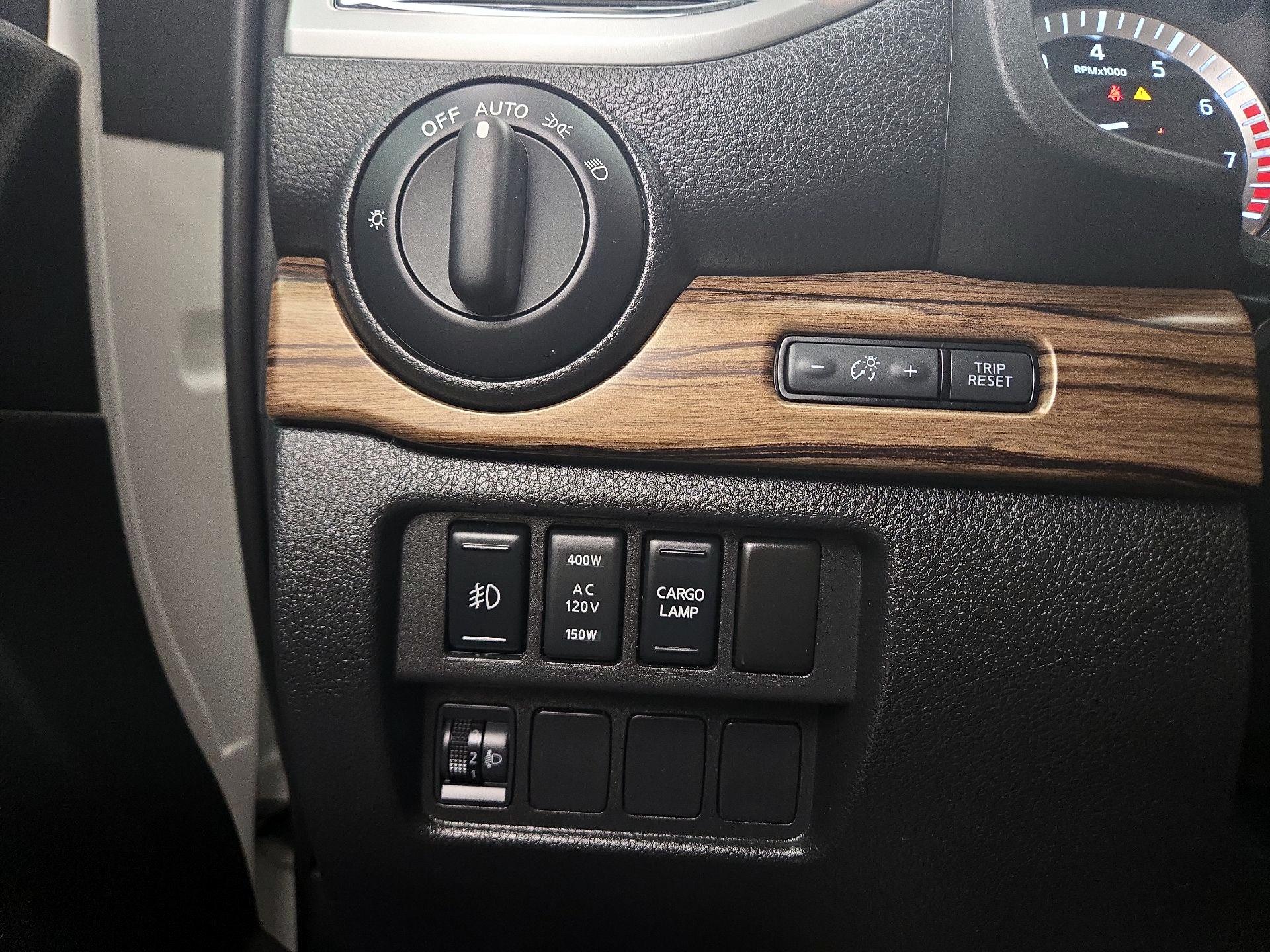 Thumbnail: 2019 Nissan Titan - 13