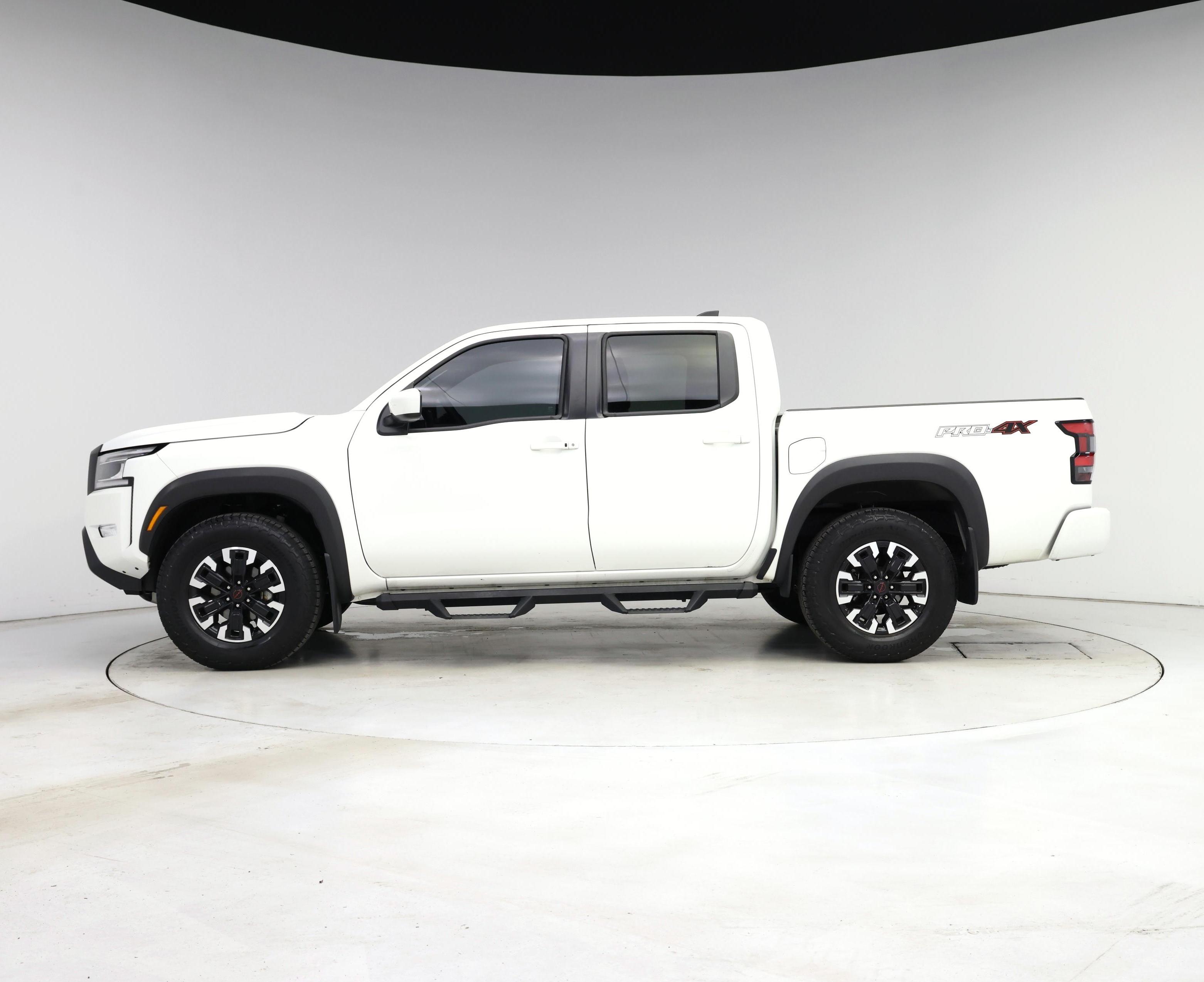 Thumbnail: 2024 Nissan Frontier - 3