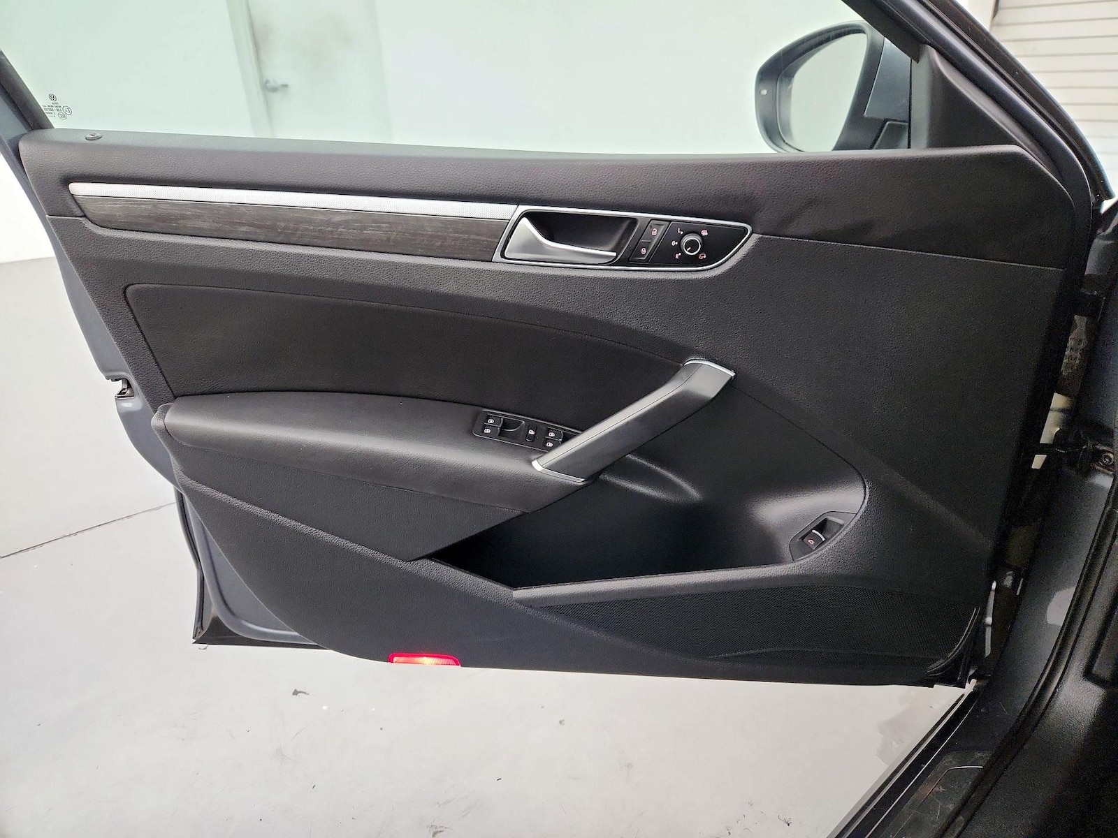 2017 Volkswagen Passat SEL Premium - Photo 13
