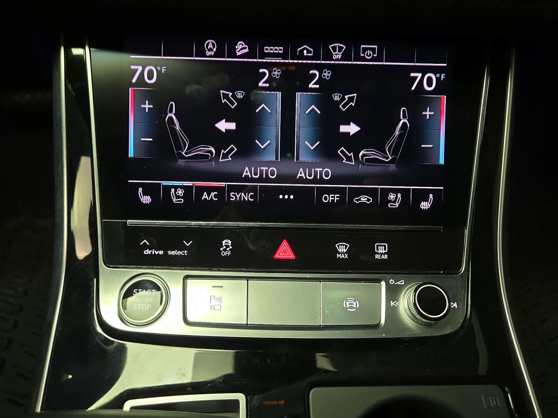 Thumbnail: 2021 Audi Q8 - 17