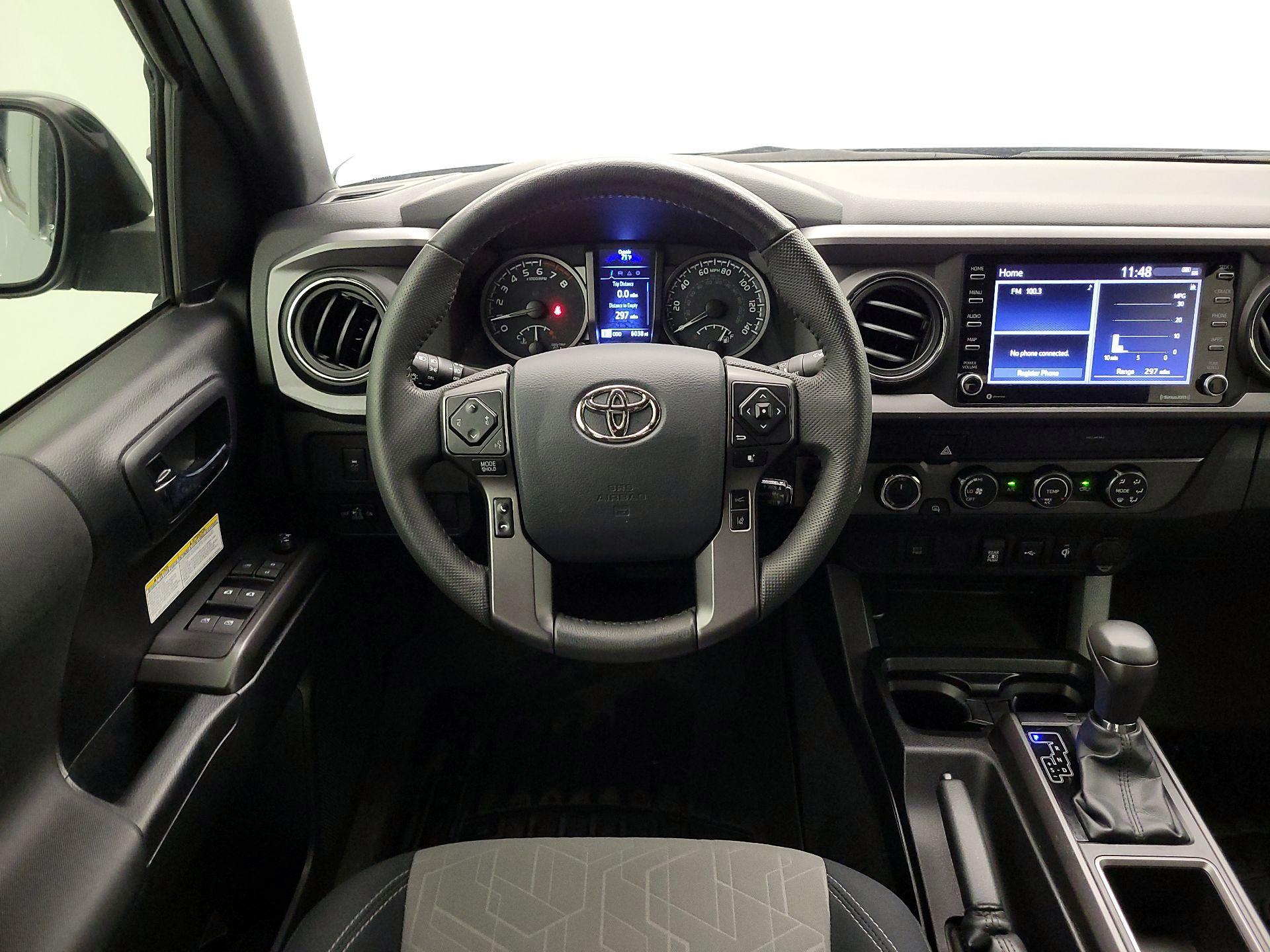 Thumbnail: 2020 Toyota Tacoma - 10