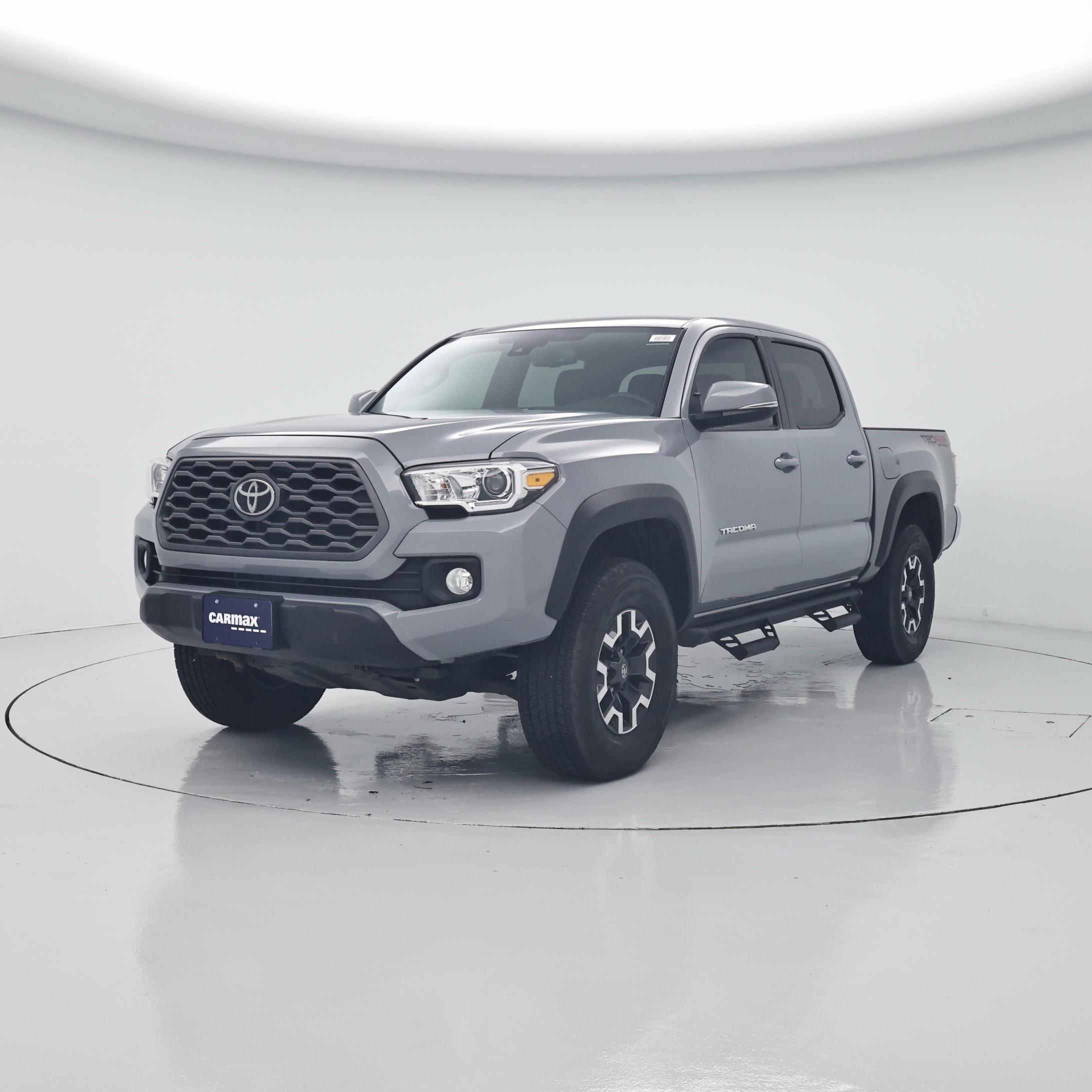 Thumbnail: 2020 Toyota Tacoma - 4