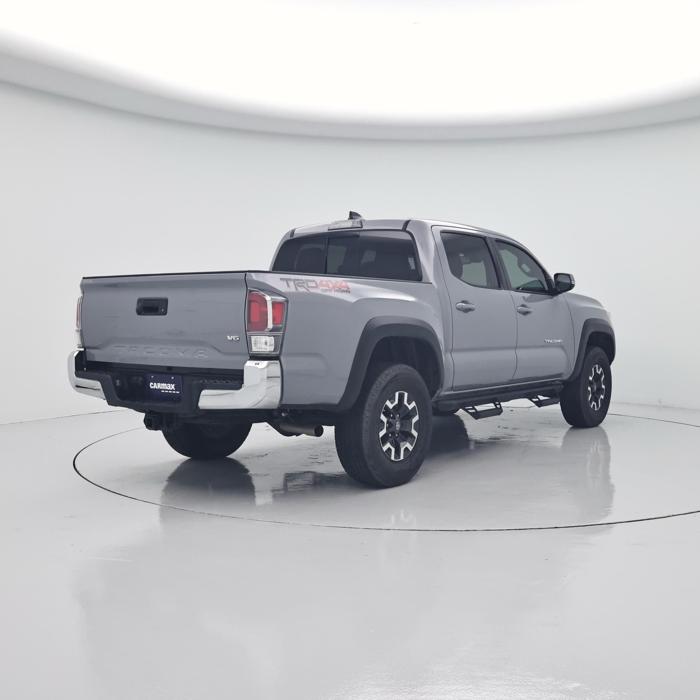 Thumbnail: 2020 Toyota Tacoma - 8