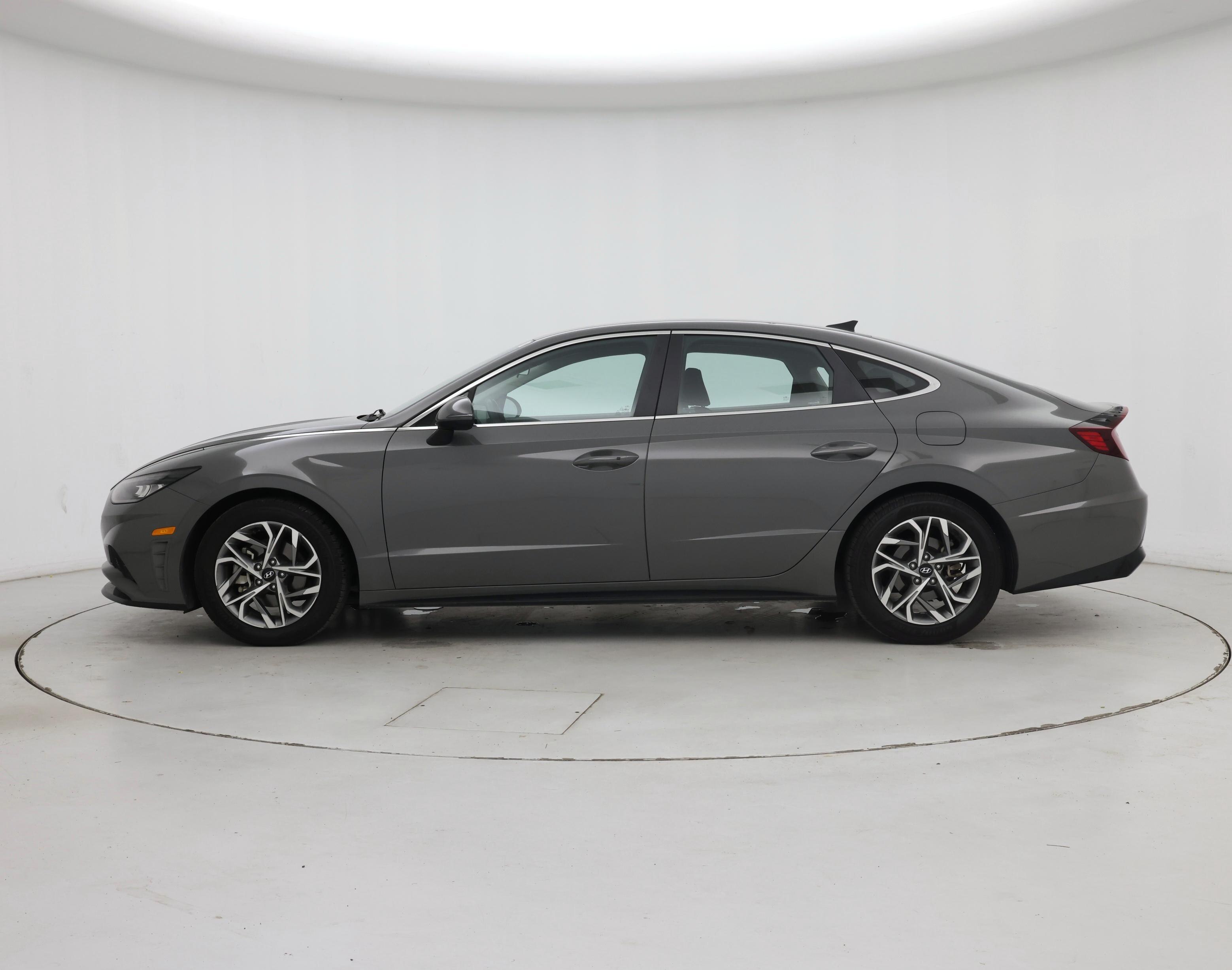 Thumbnail: 2022 Hyundai Sonata - 3