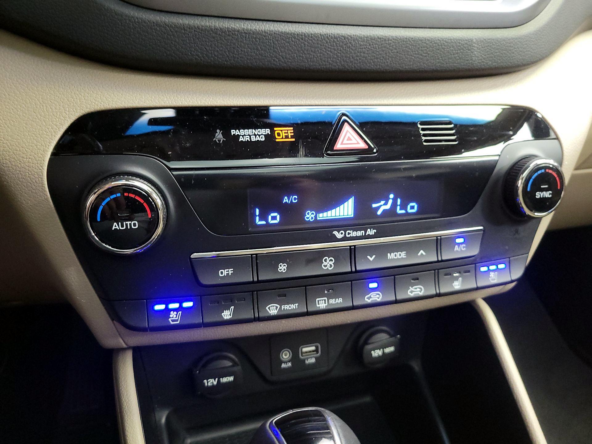Thumbnail: 2016 Hyundai Tucson - 17
