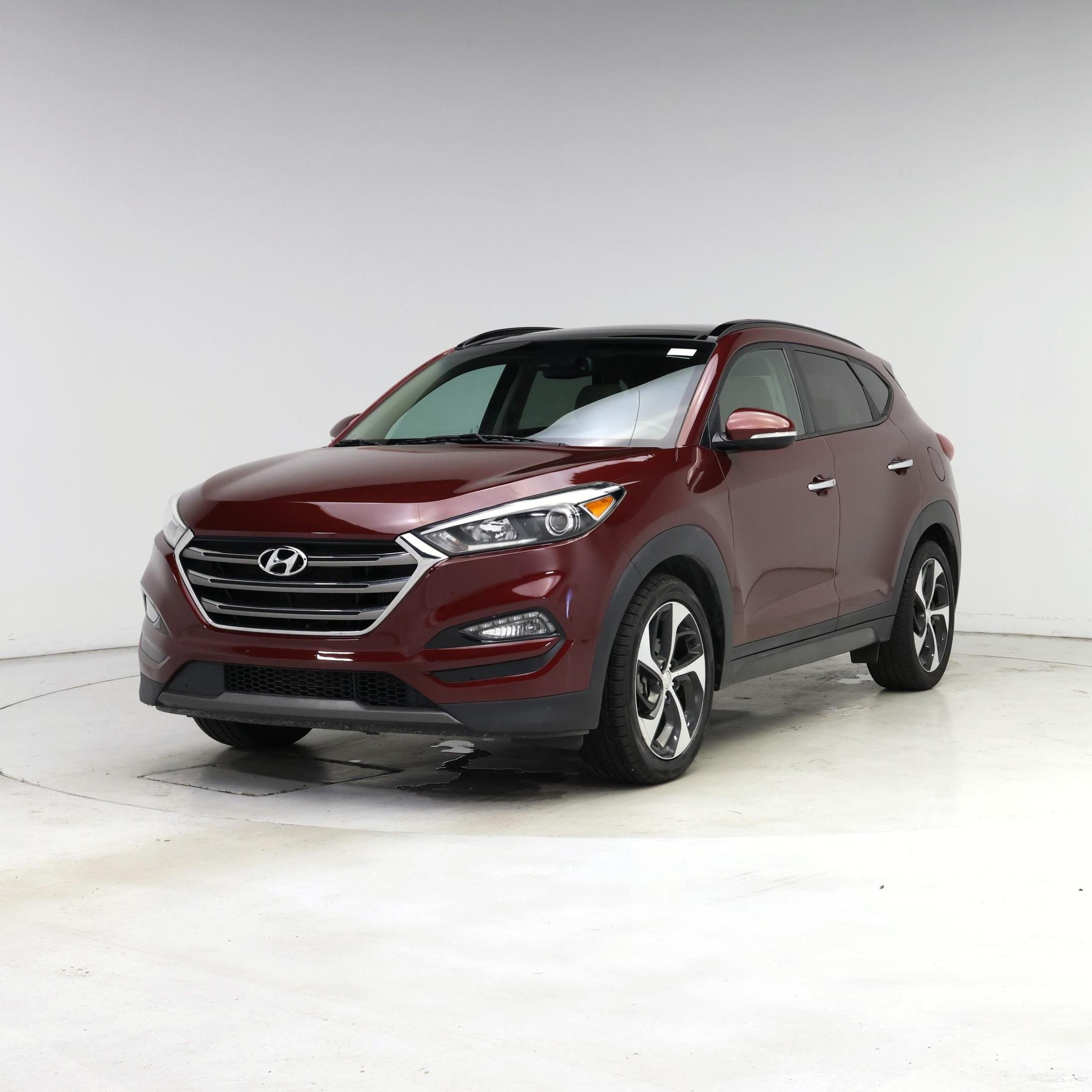 Thumbnail: 2016 Hyundai Tucson - 4
