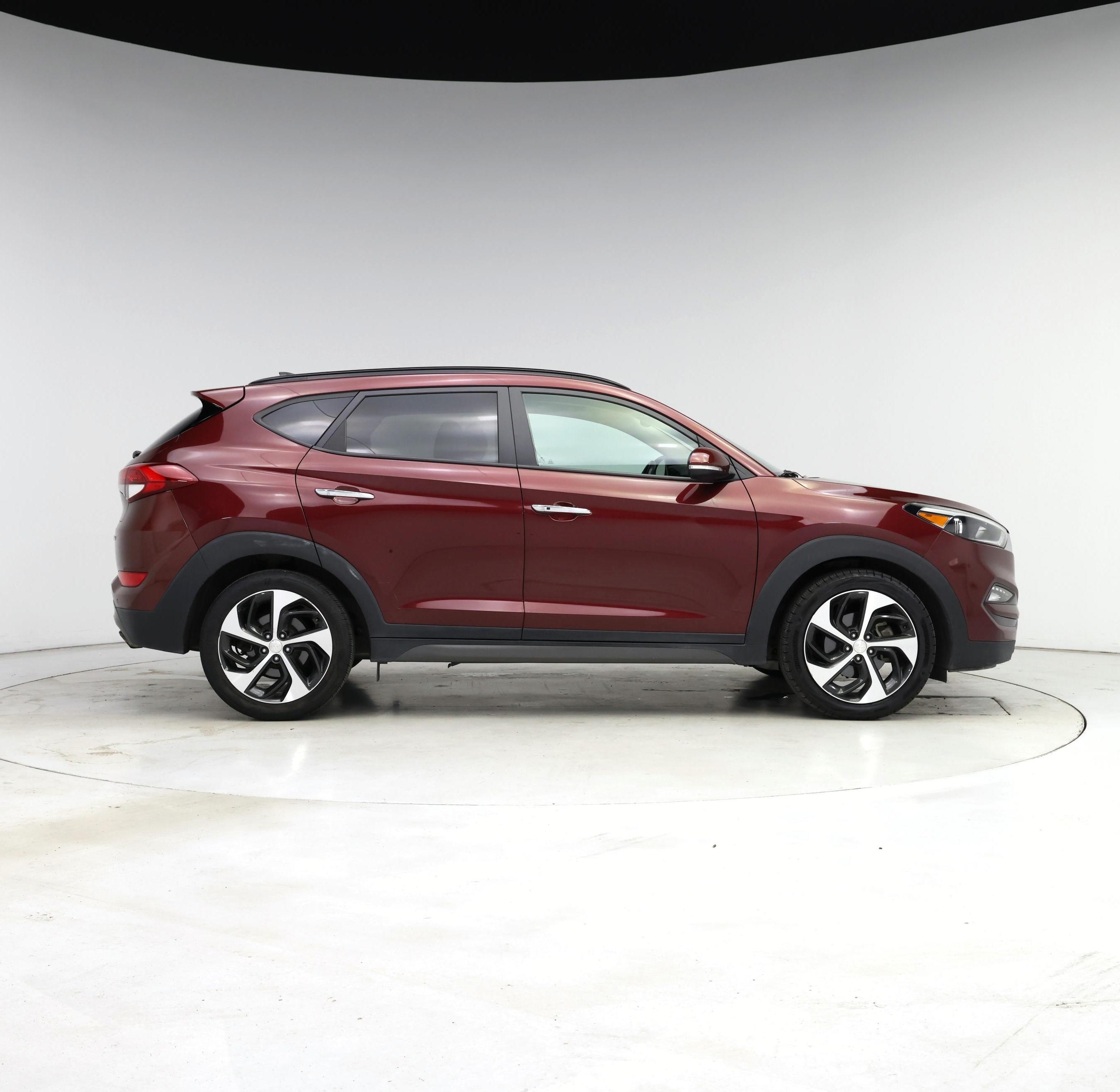 Thumbnail: 2016 Hyundai Tucson - 7