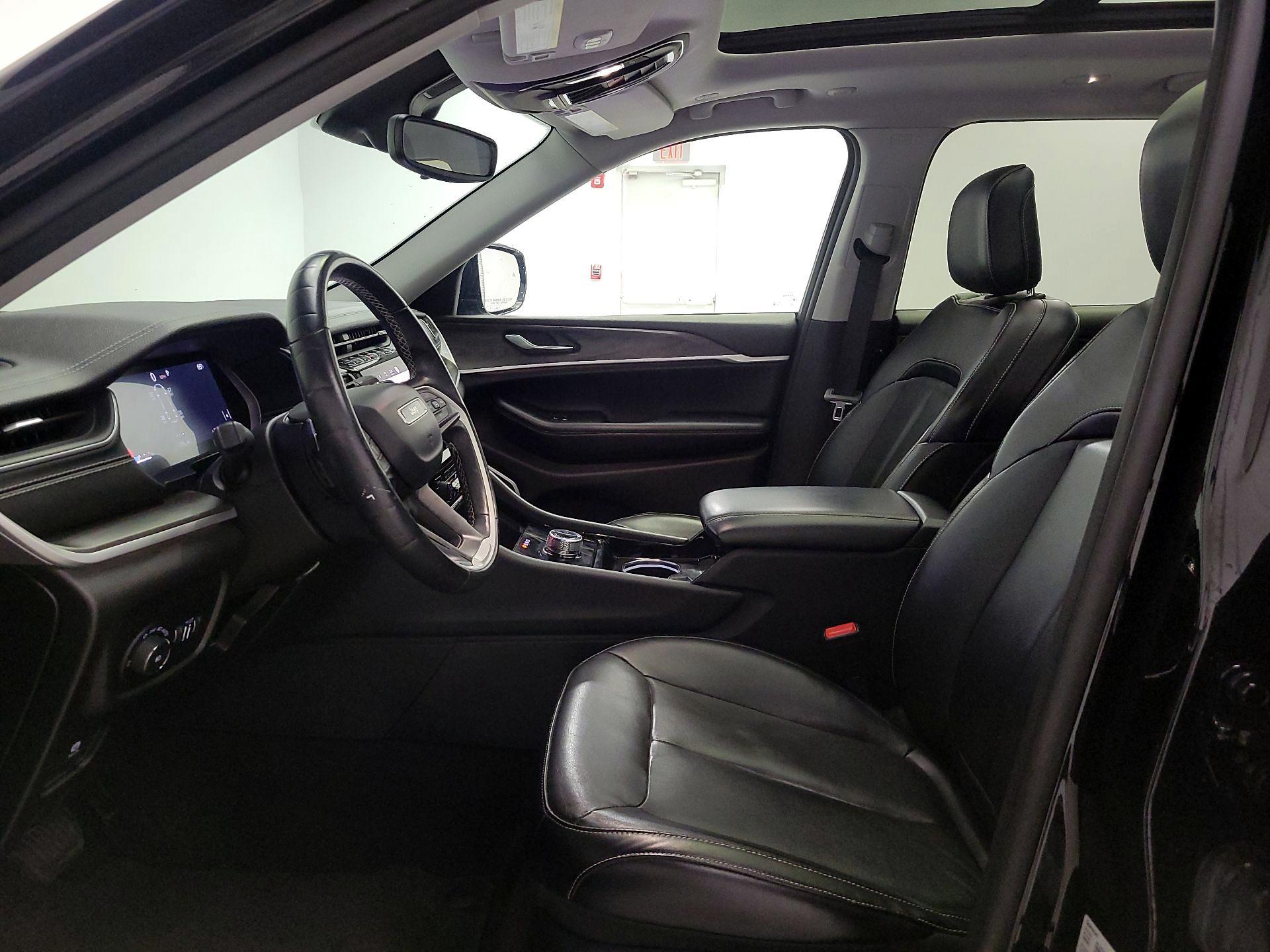 Thumbnail: 2021 Jeep Grand Cherokee L - 11