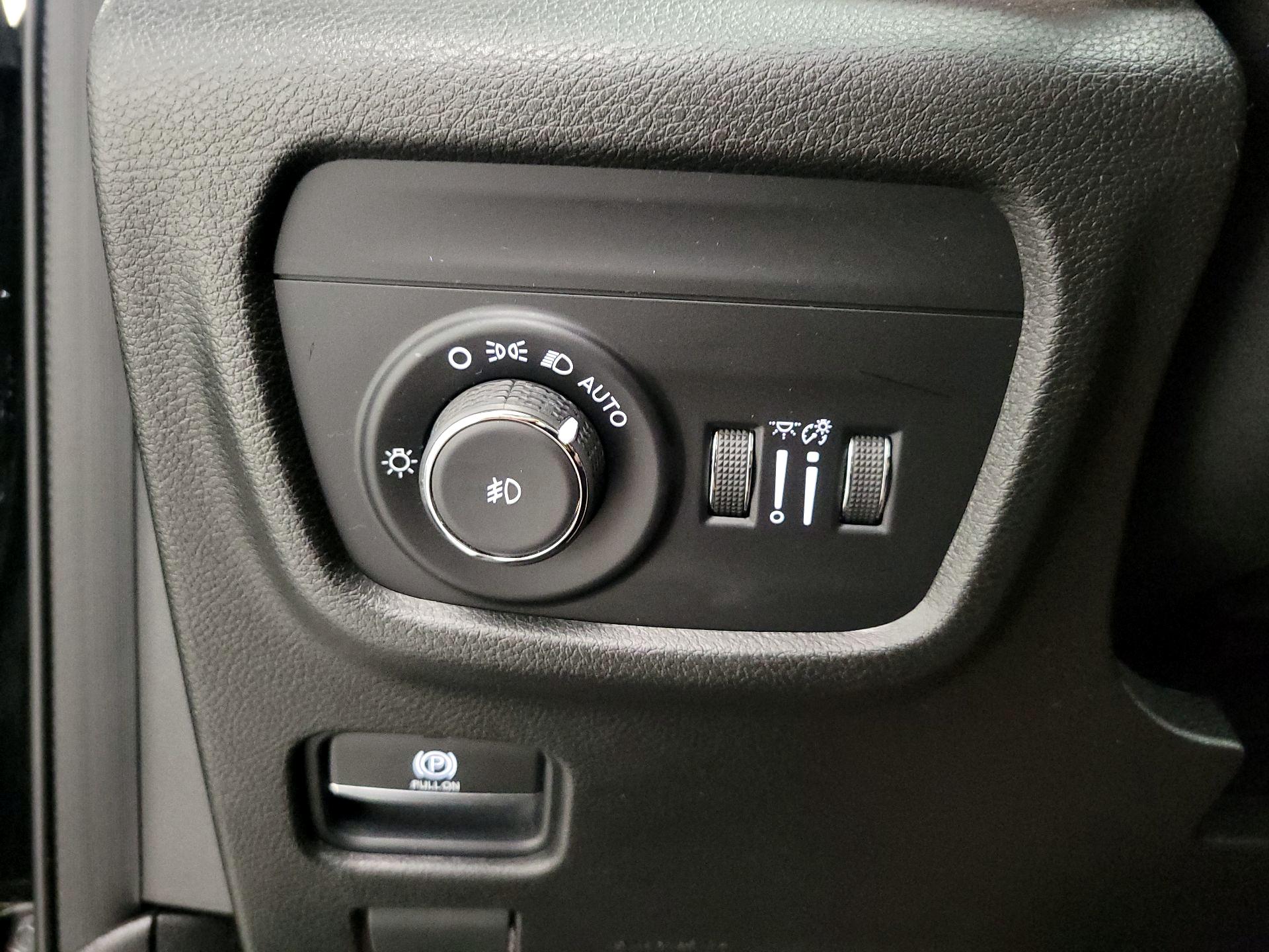 Thumbnail: 2021 Jeep Grand Cherokee L - 13