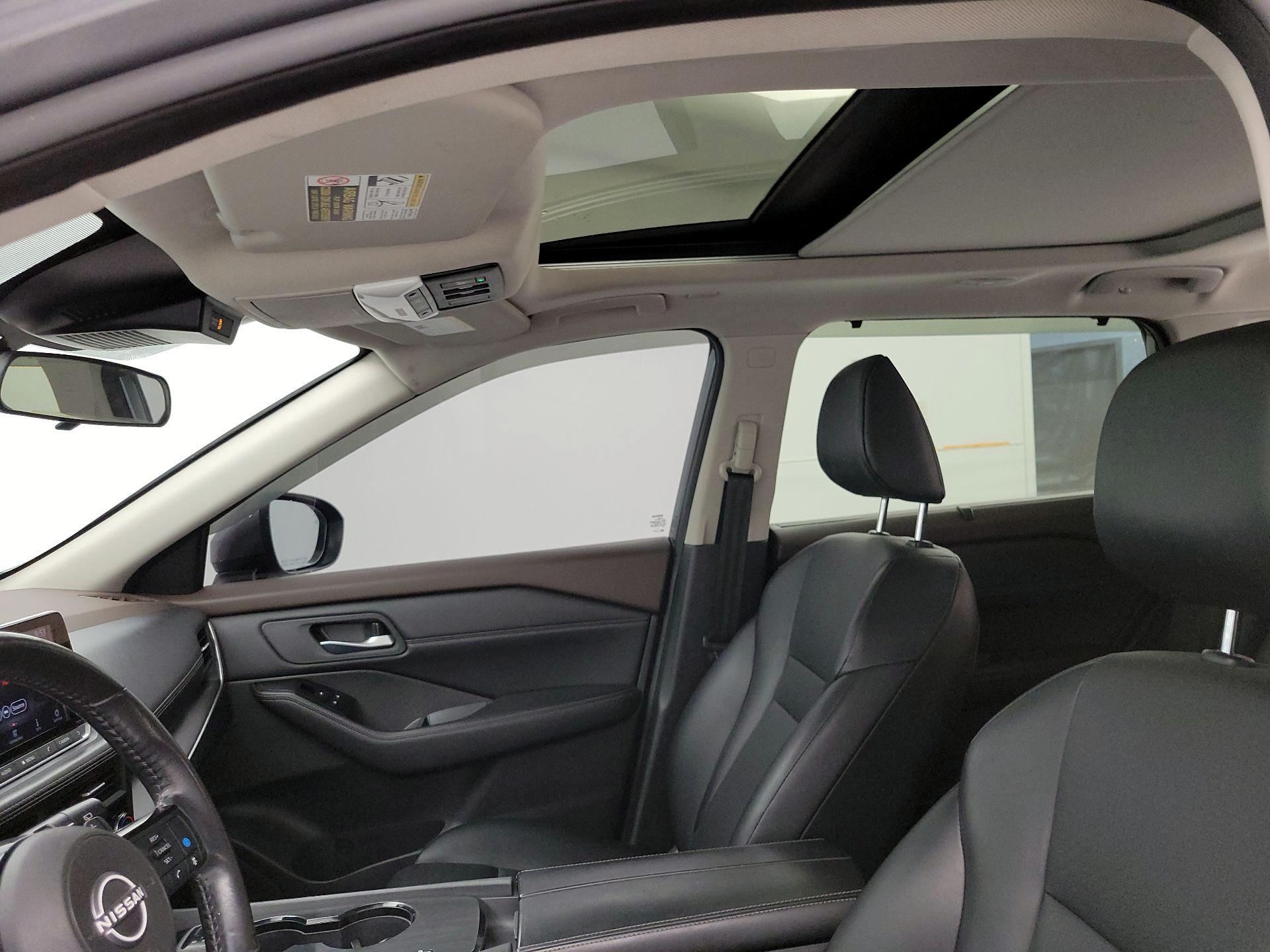 Thumbnail: 2023 Nissan Rogue - 19