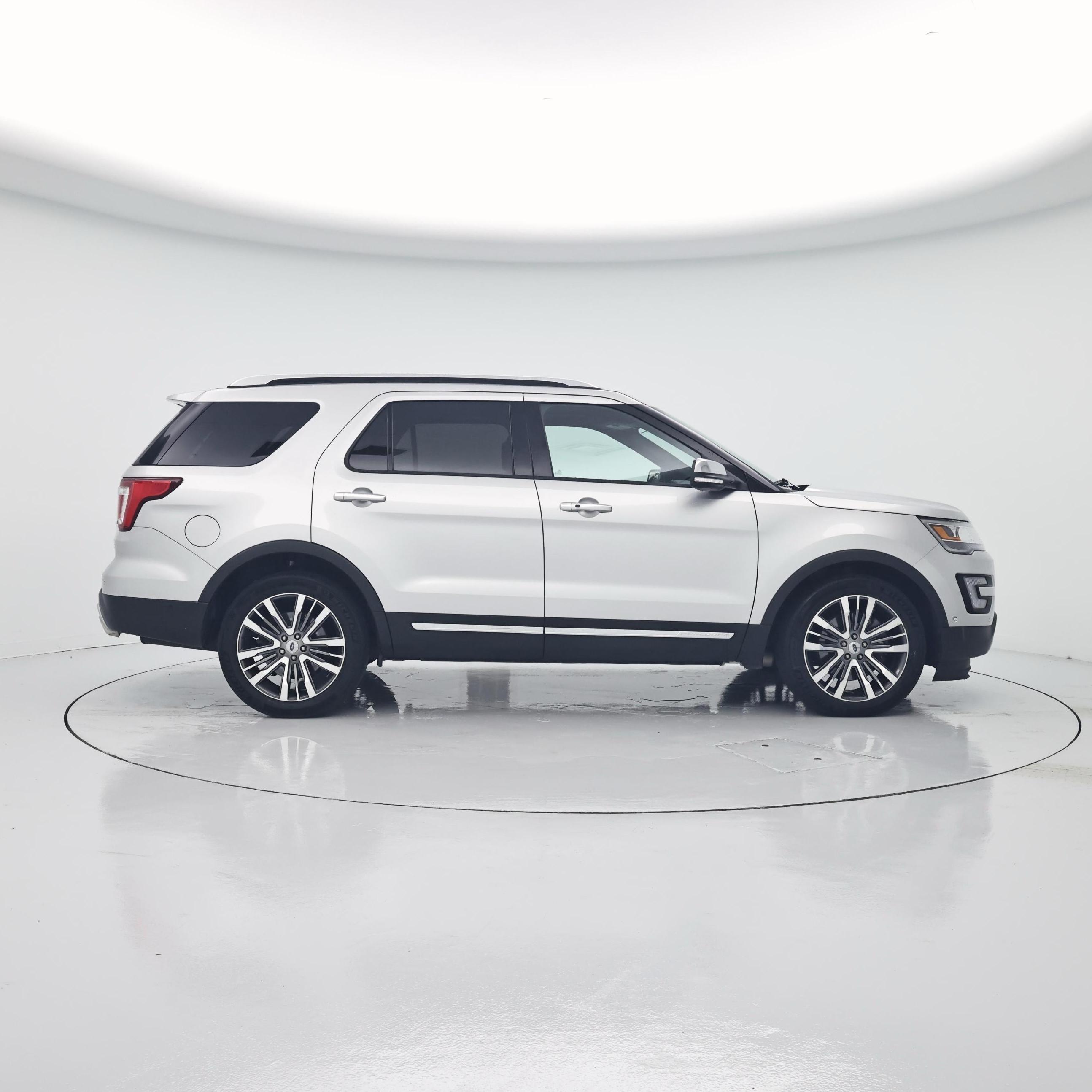 Thumbnail: 2017 Ford Explorer - 7