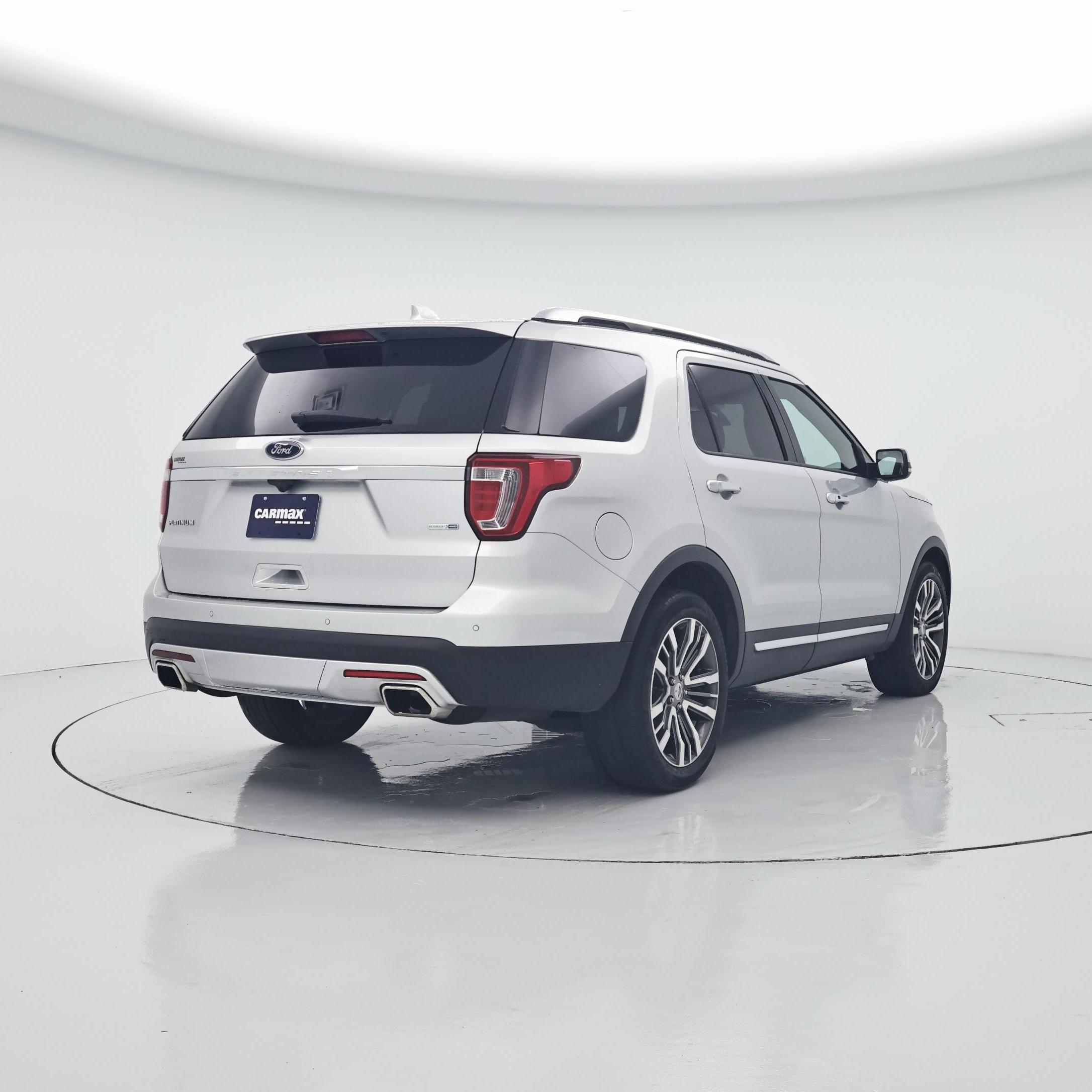 Thumbnail: 2017 Ford Explorer - 8