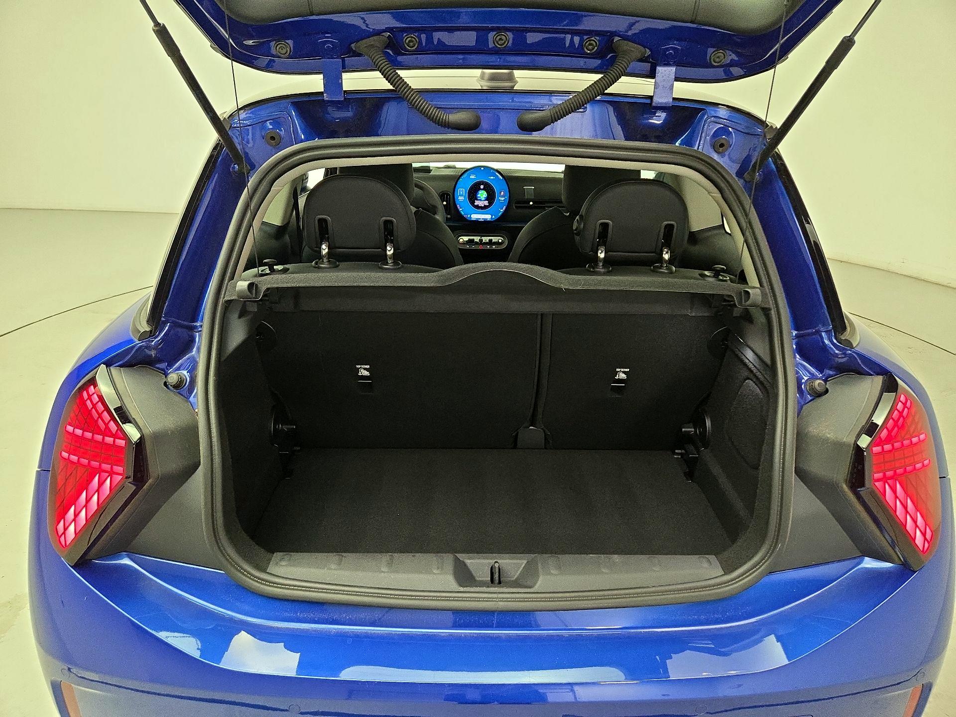 Thumbnail: 2025 MINI Cooper Hardtop - 20
