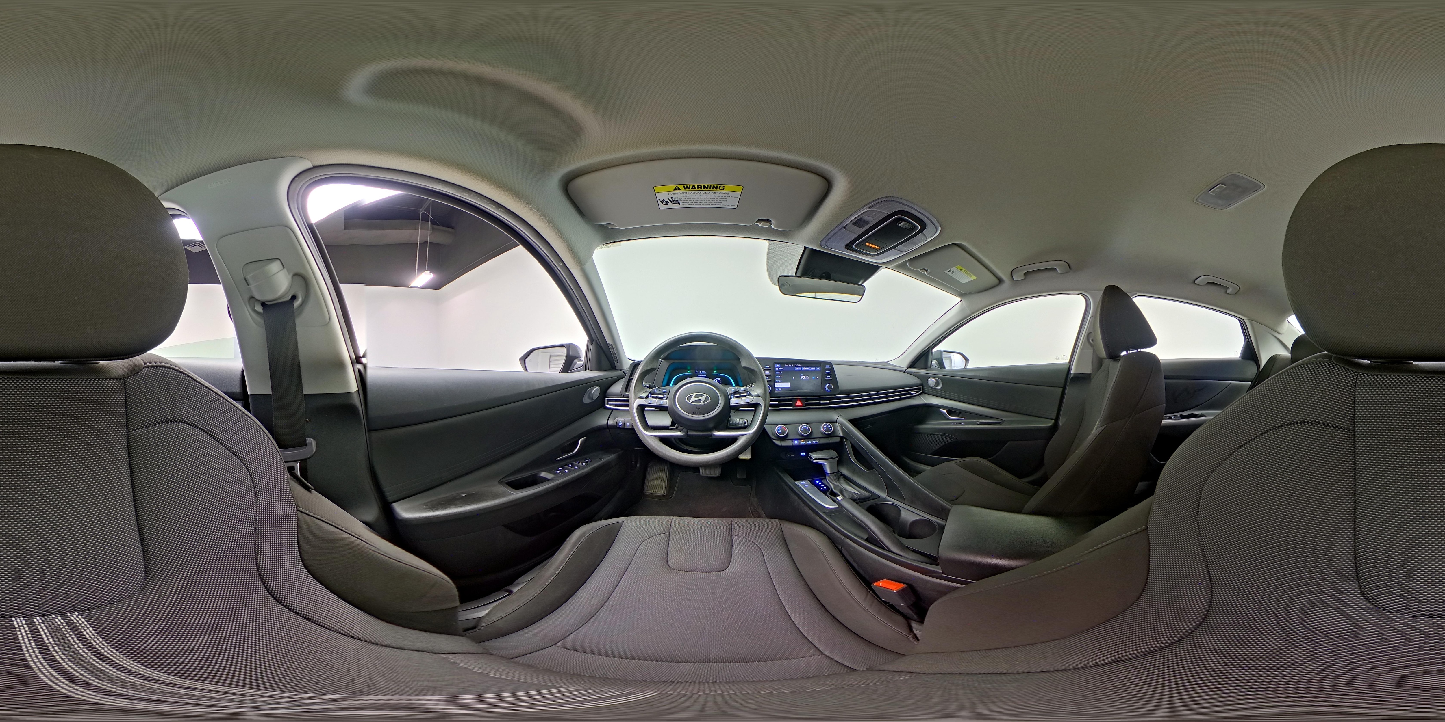 2024 Hyundai Elantra SE - Photo 26