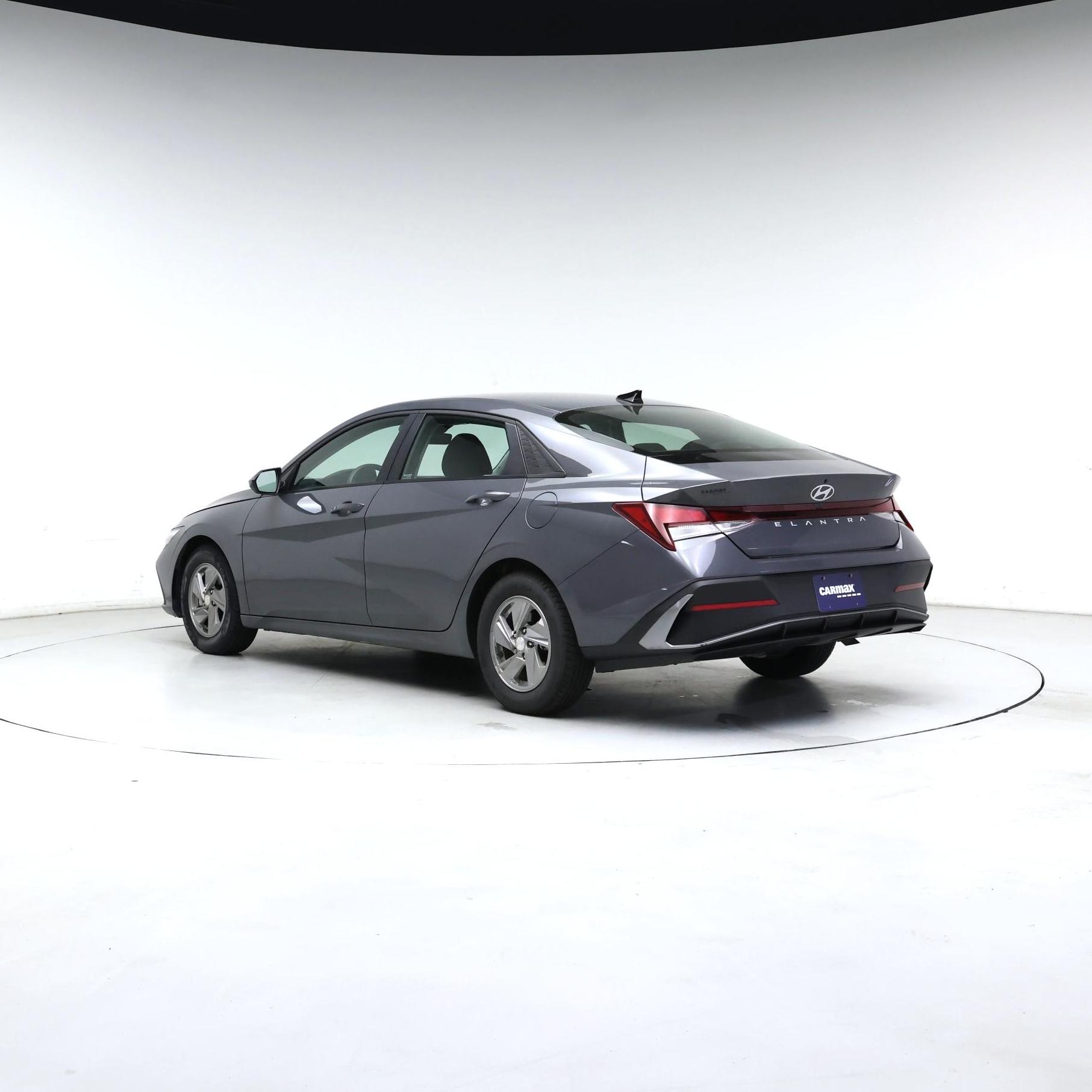 Thumbnail: 2024 Hyundai Elantra - 2