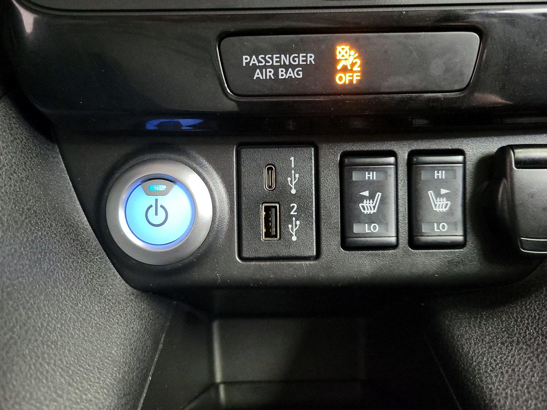 Thumbnail: 2020 Nissan Leaf - 19