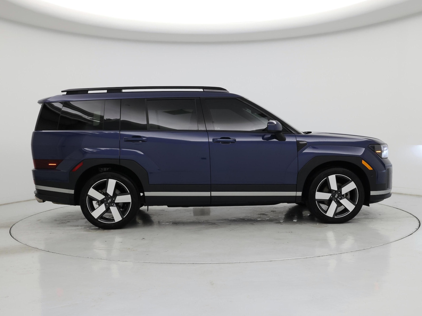 2025 Hyundai Santa Fe Limited - Photo 8