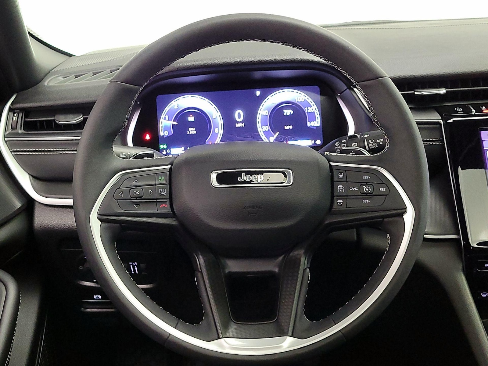 2024 Jeep Grand Cherokee Altitude - Photo 11
