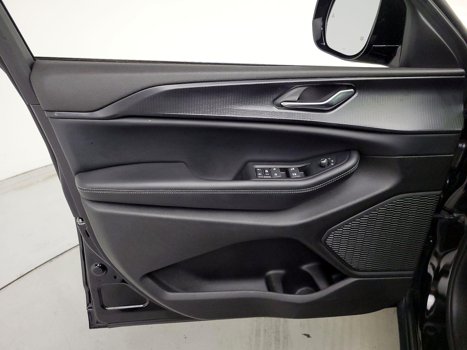 2024 Jeep Grand Cherokee Altitude - Photo 13