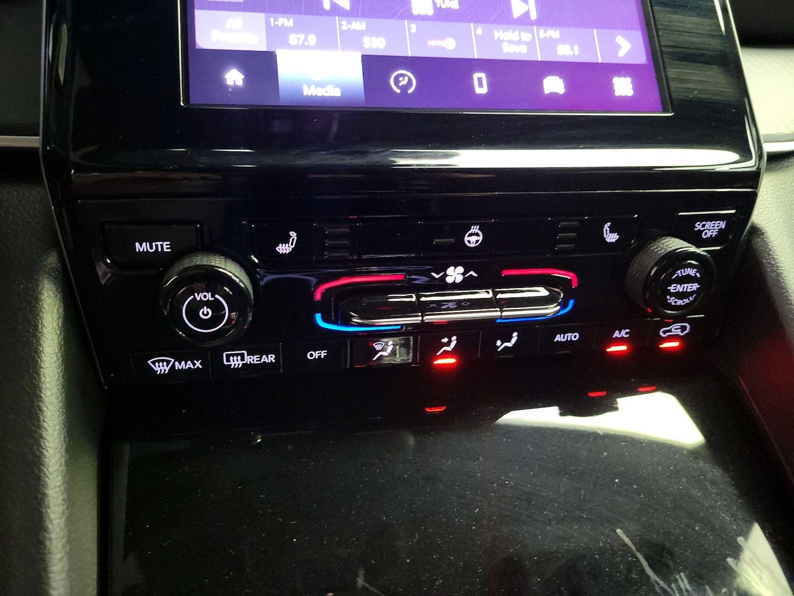 2024 Jeep Grand Cherokee Altitude - Photo 17
