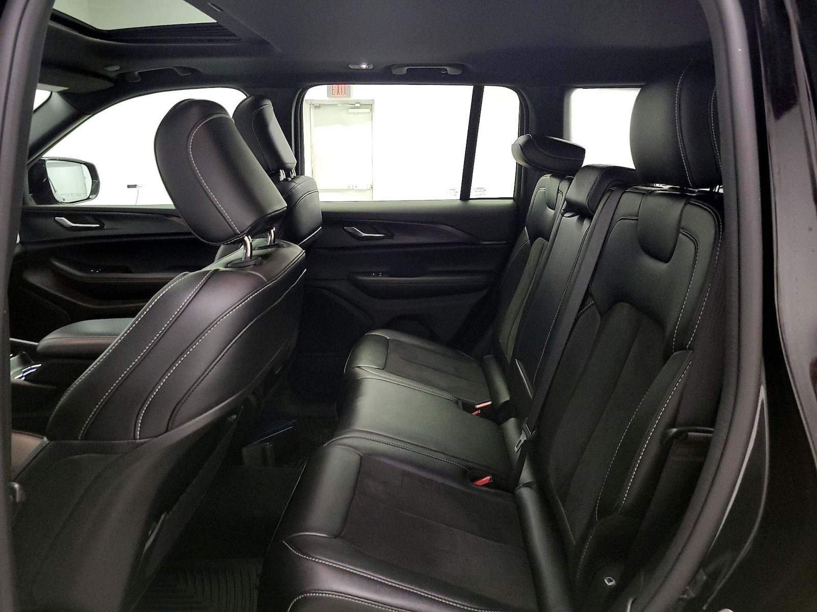 2024 Jeep Grand Cherokee Altitude - Photo 21