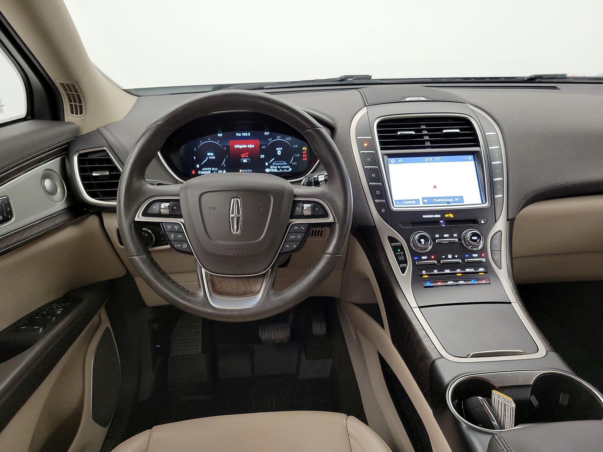 Thumbnail: 2020 Lincoln Nautilus - 10