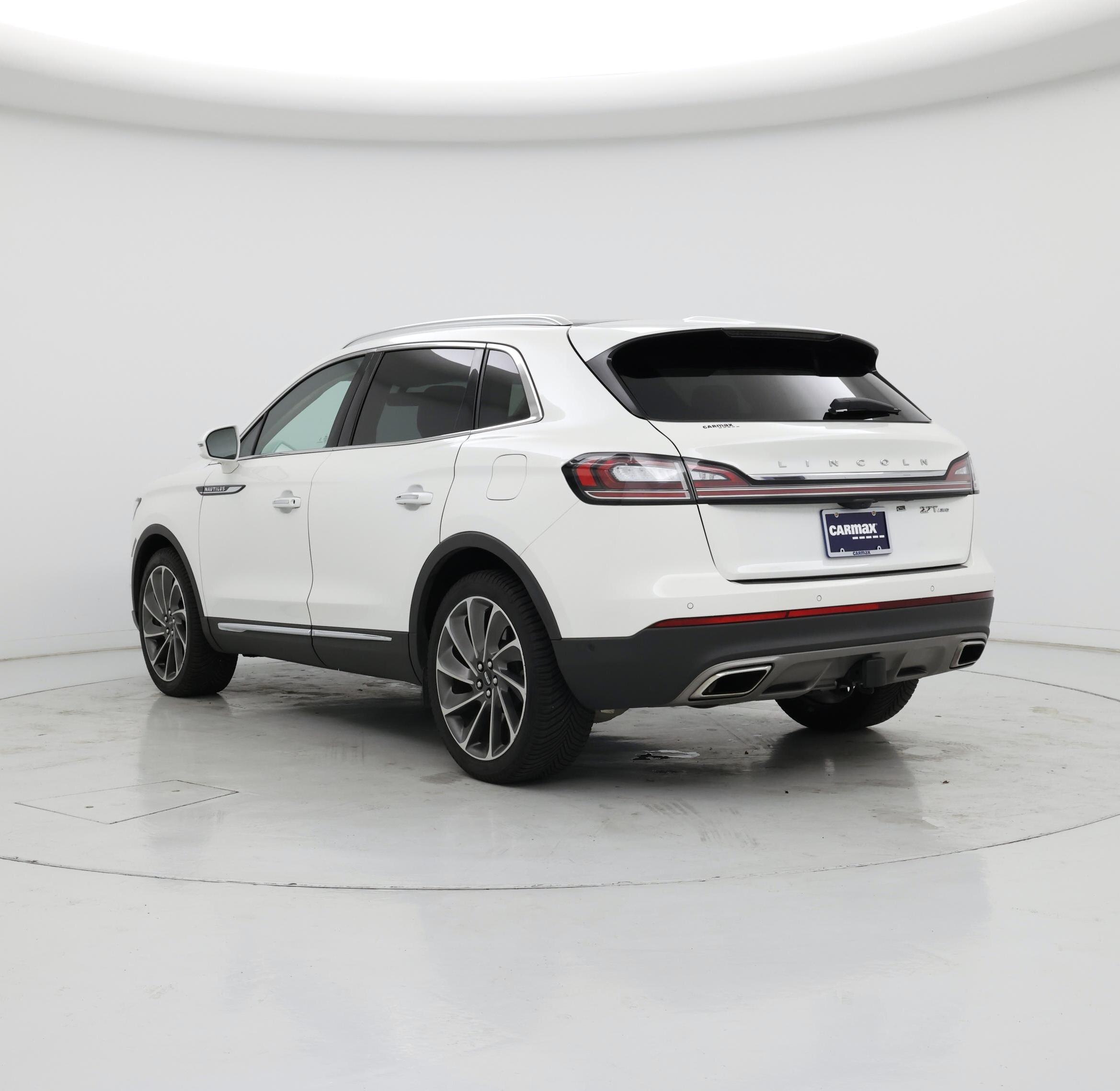 Thumbnail: 2020 Lincoln Nautilus - 2
