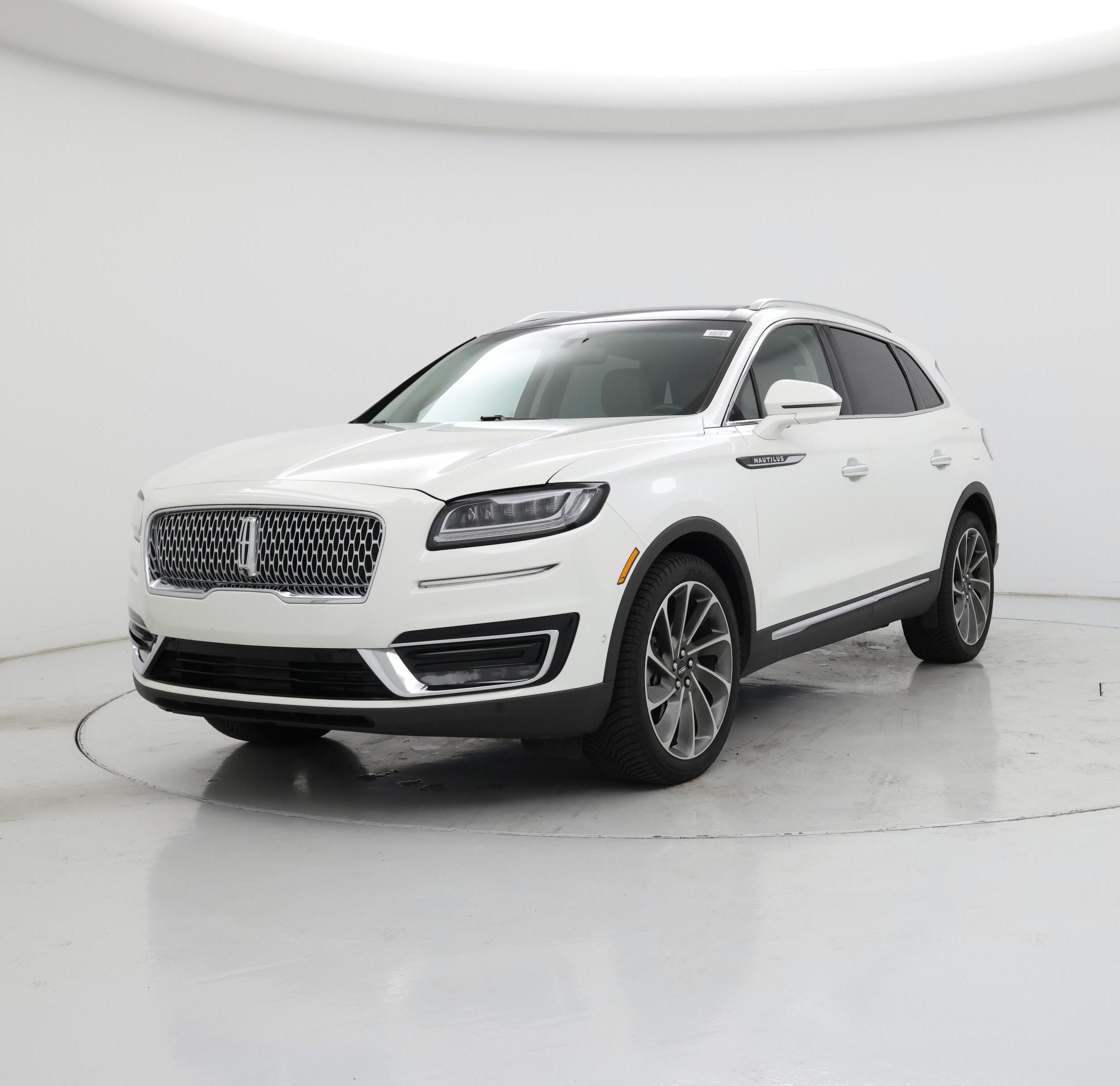 Thumbnail: 2020 Lincoln Nautilus - 4