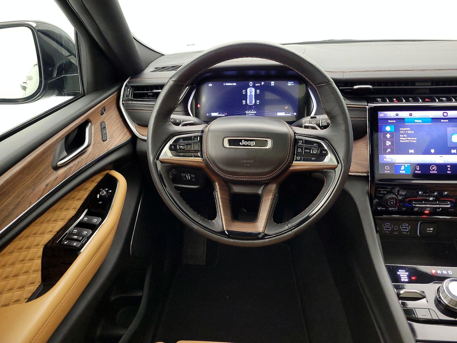 2023 Jeep Grand Cherokee Summit - Photo 11